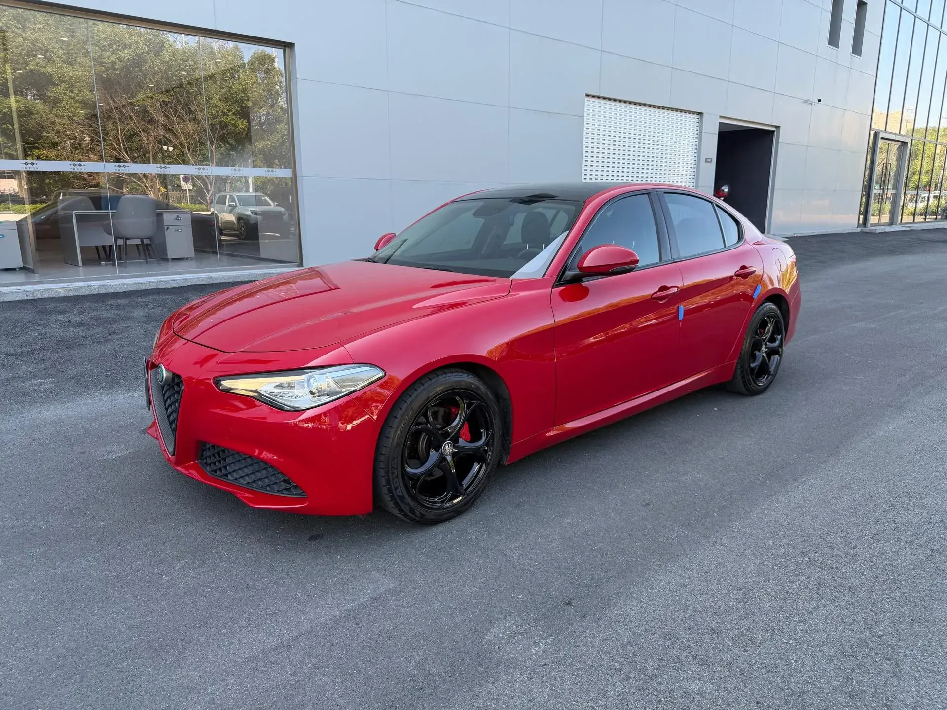 2017 ALFA ROMEO view 1