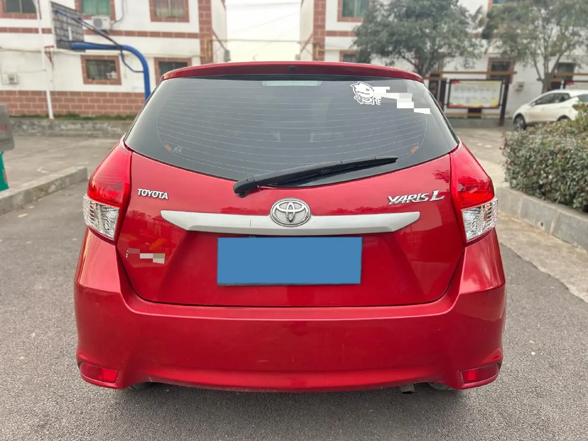 2014 Toyota Yaris L 1.5L 107HP L4 5MT,autocango,china used car exporter,china ev exporter,chinese used car exporter,chinese used ev exporter