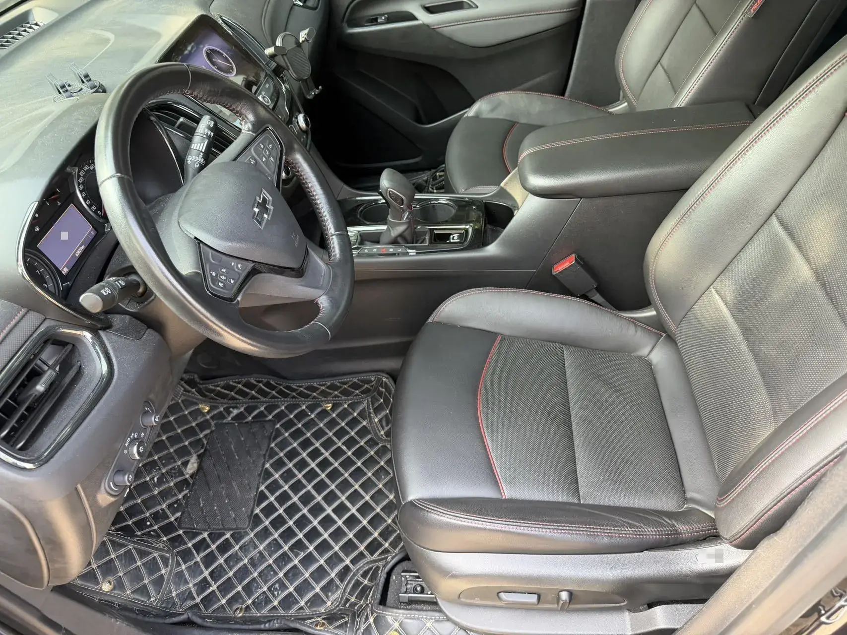 2021 CHEVROLET EQUINOX thumbnail 4