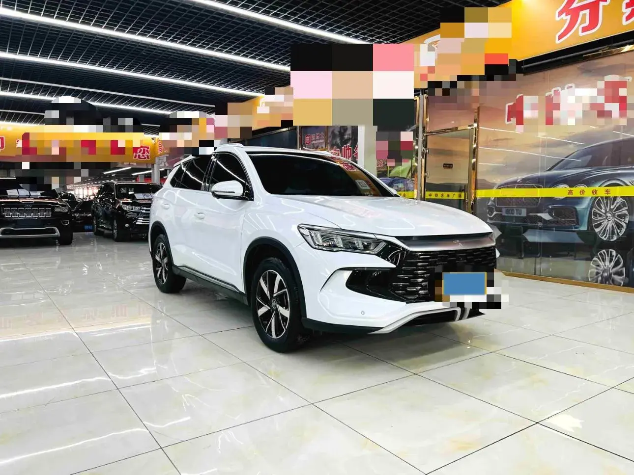 2024 BYD SONG thumbnail 3