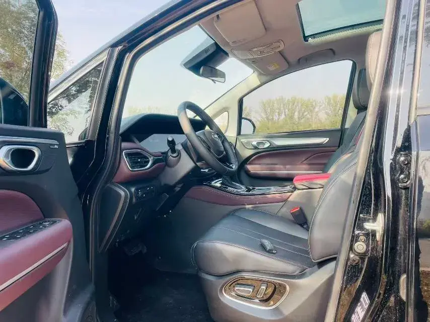 2023 GAC TRUMPCHI thumbnail 4