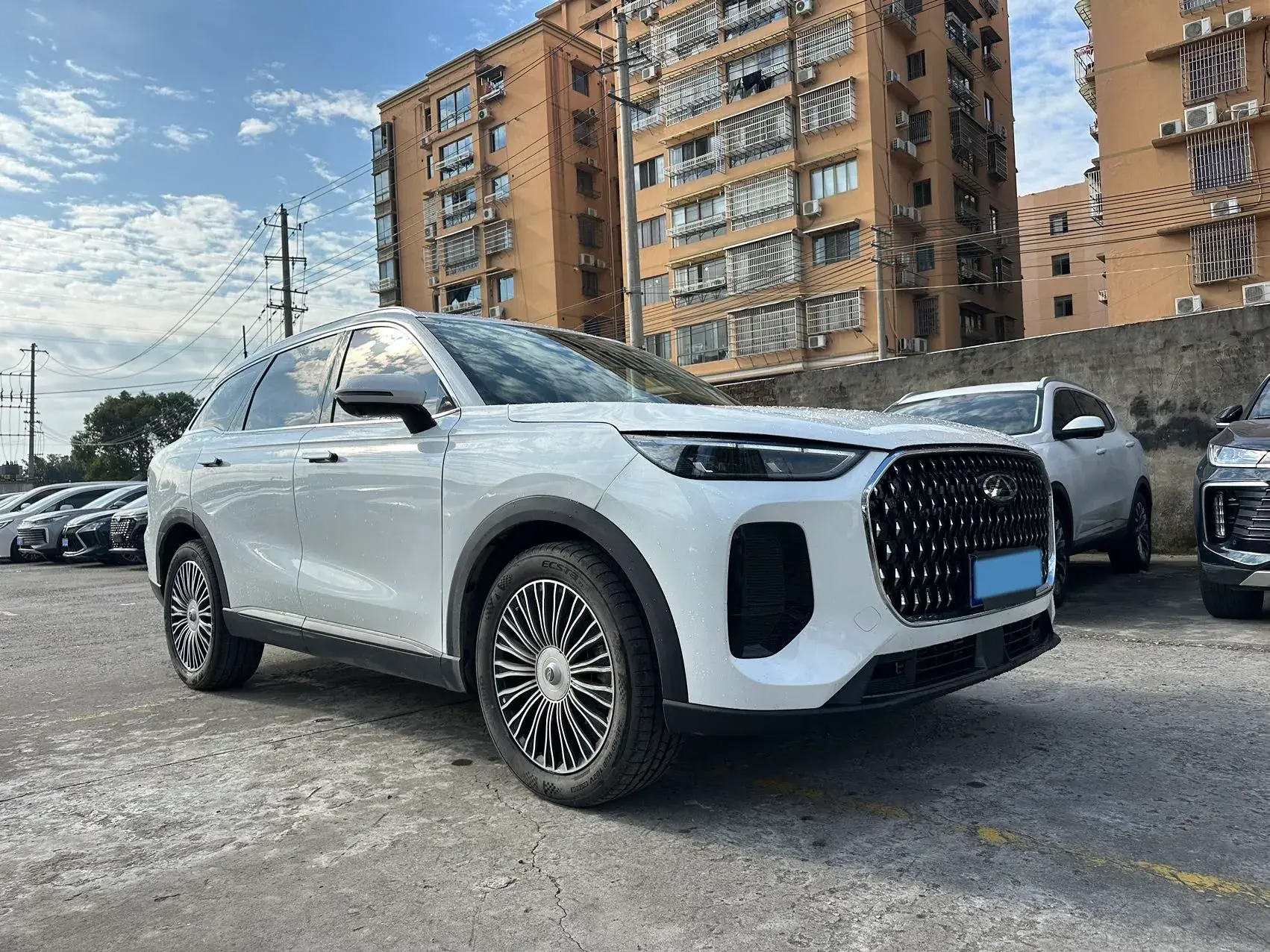 2024 CHERY TIGGO8L thumbnail 3