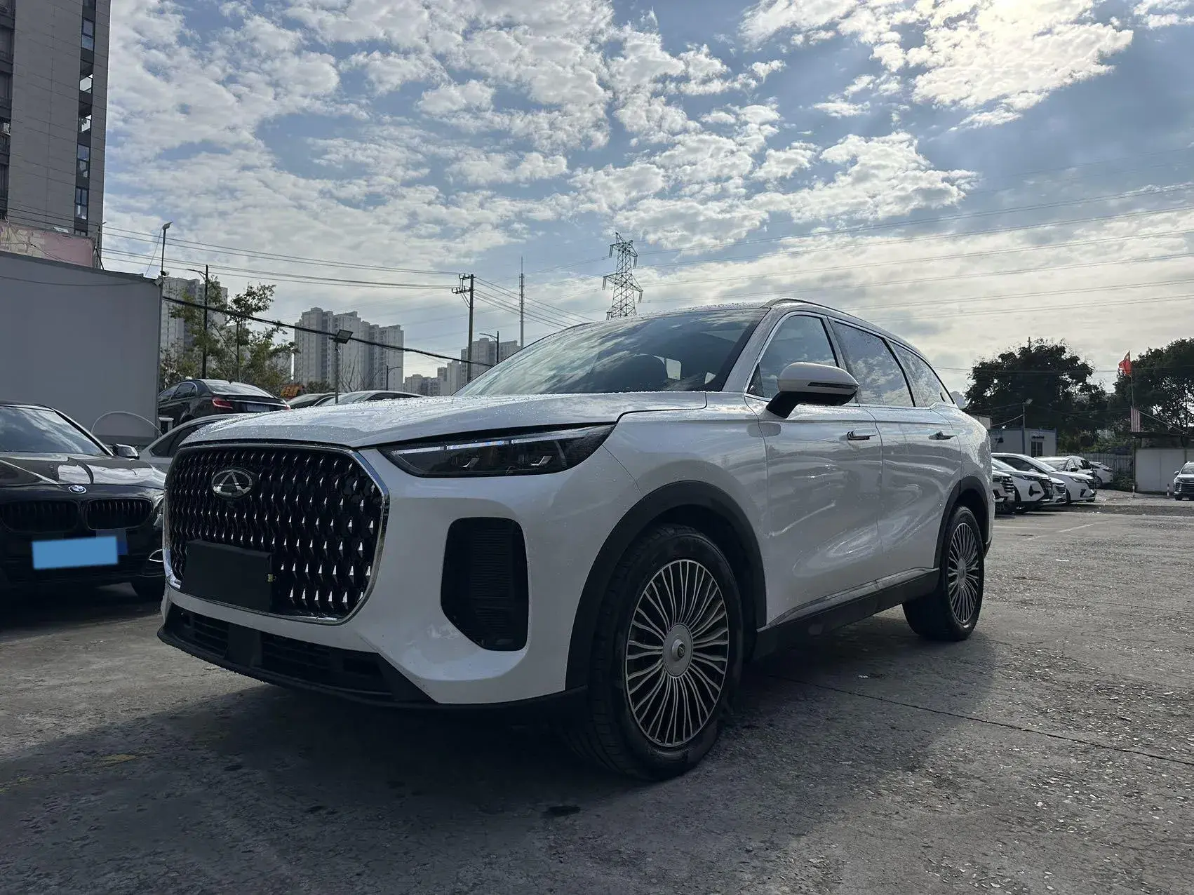 2024 CHERY TIGGO8L view 1