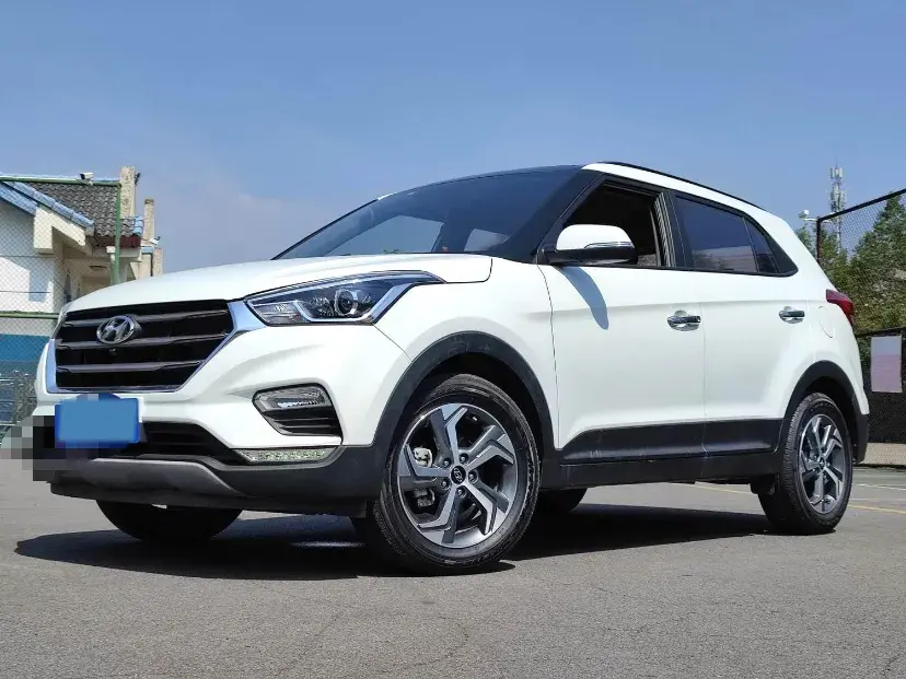 2019 HYUNDAI IX25 view 1