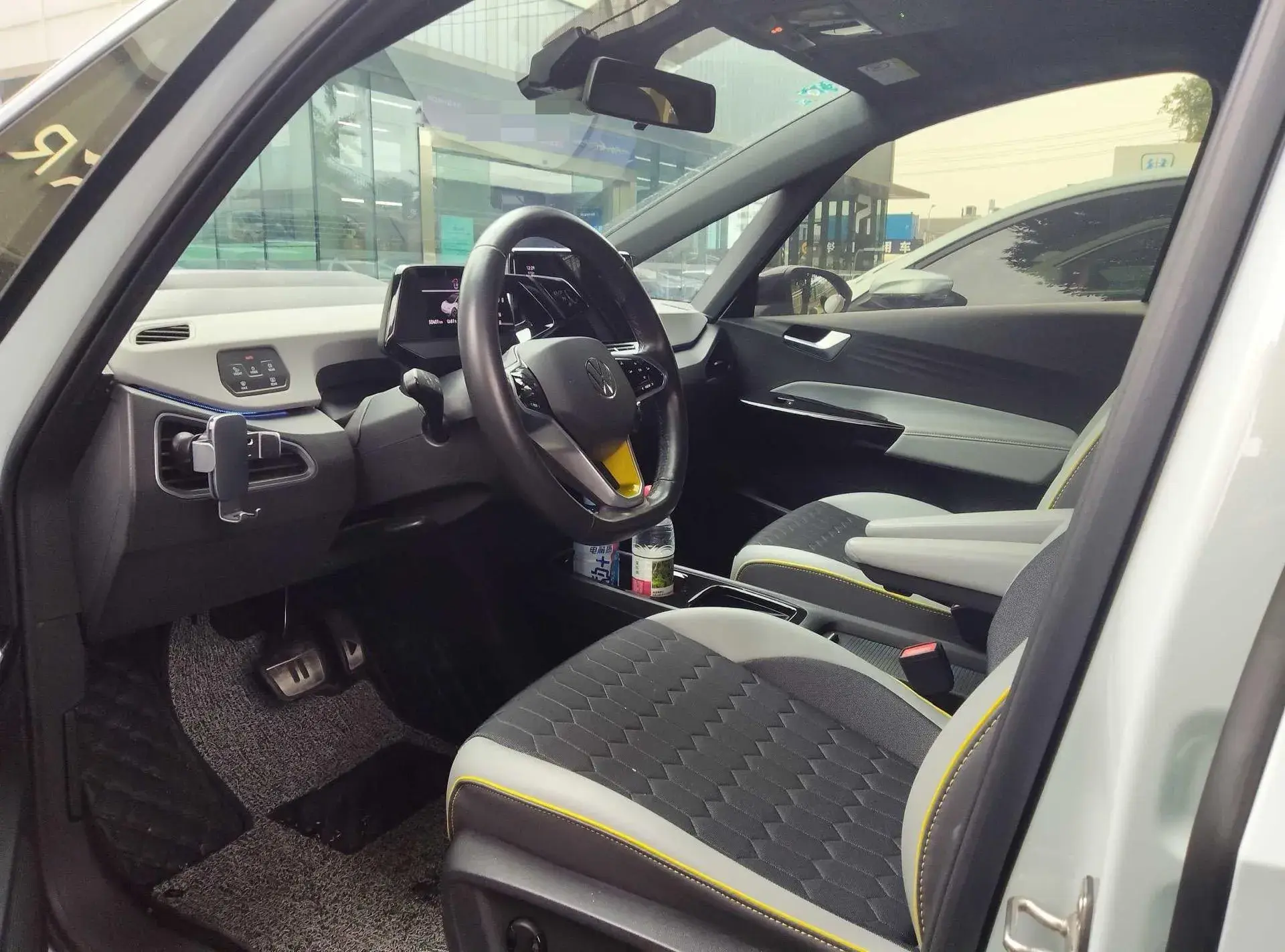 2022 VOLKSWAGEN ID.3 thumbnail 4