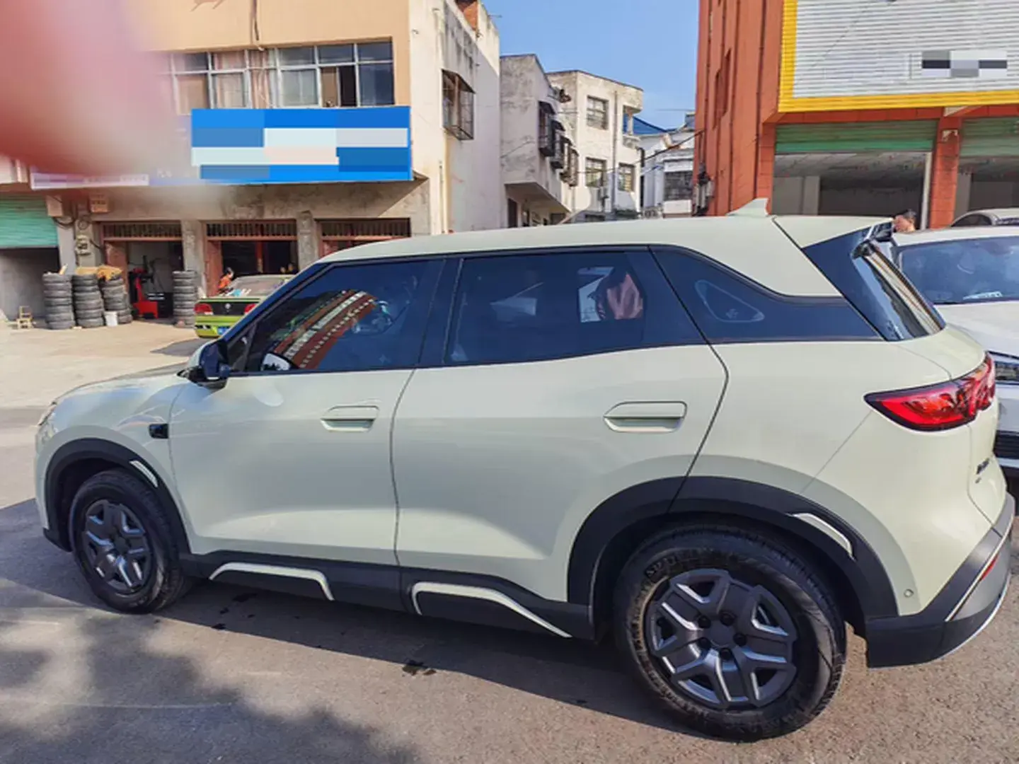 2025 BYD YUANUP thumbnail 4