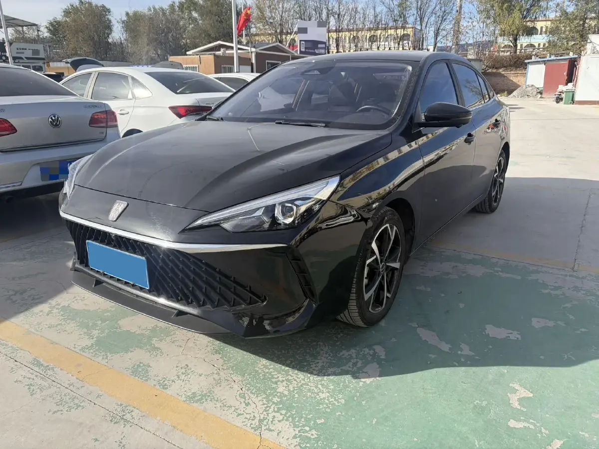 2023 Roewe i5 1.5L 129HP L4 CVT