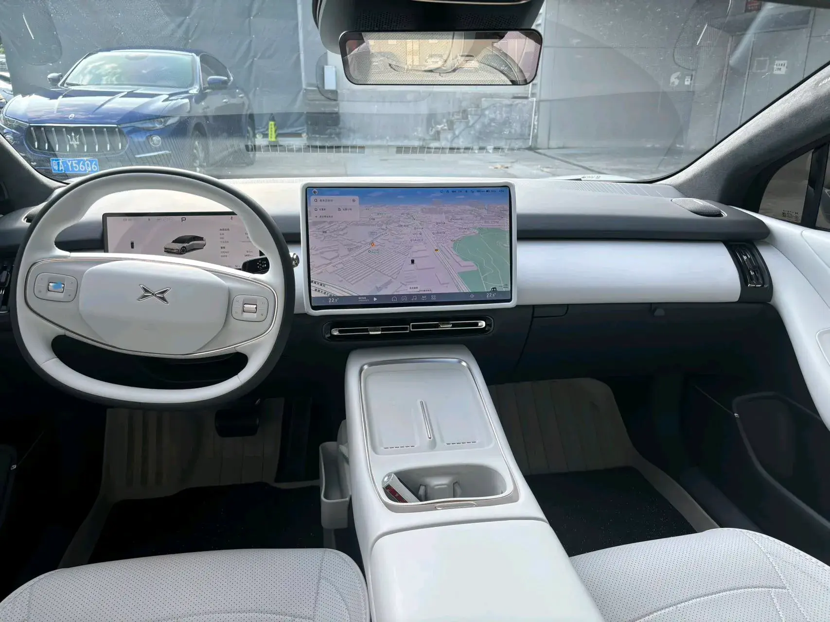 2024 XPENG P7+ thumbnail 3