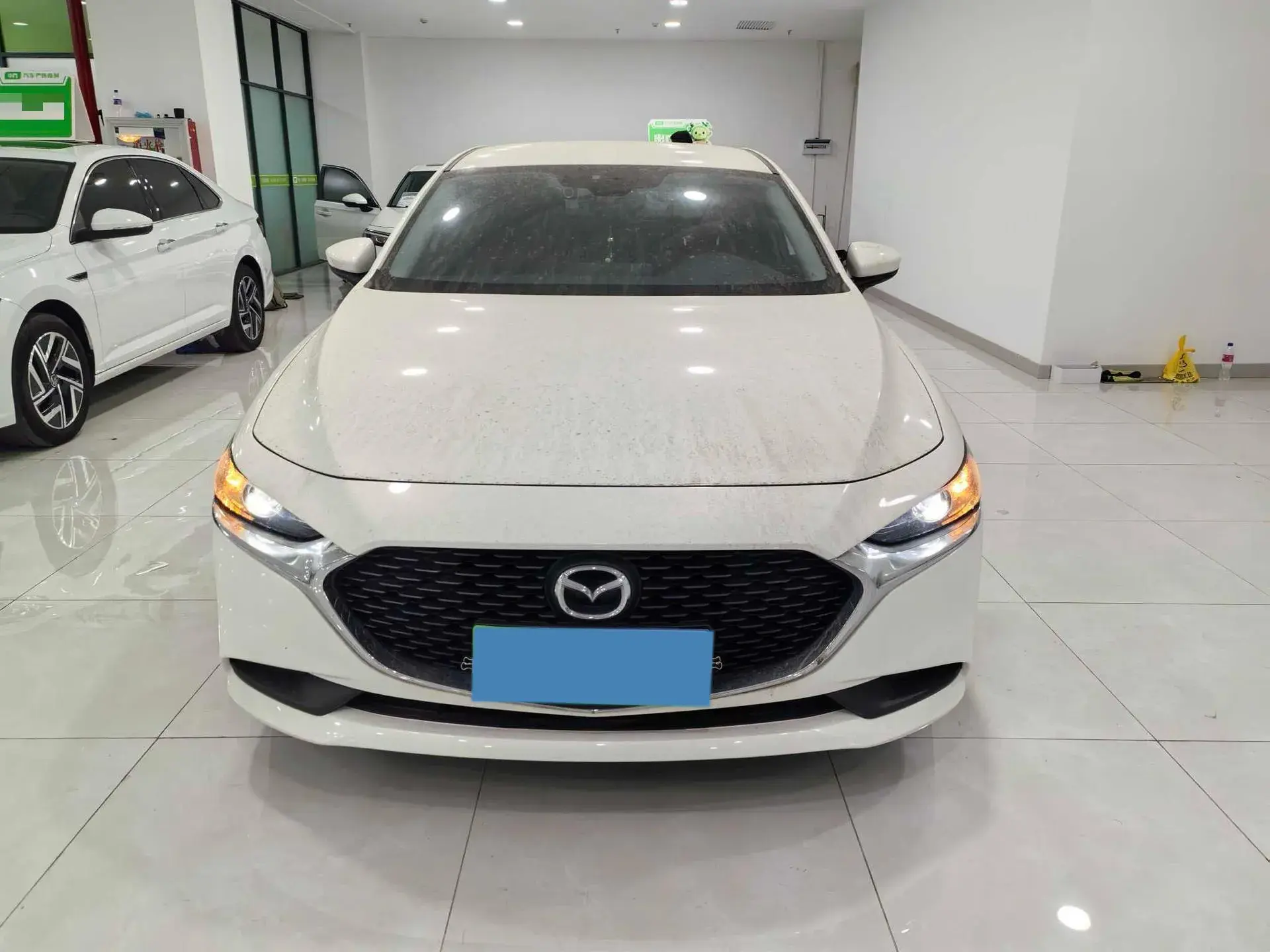 2021 MAZDA 3 thumbnail 2