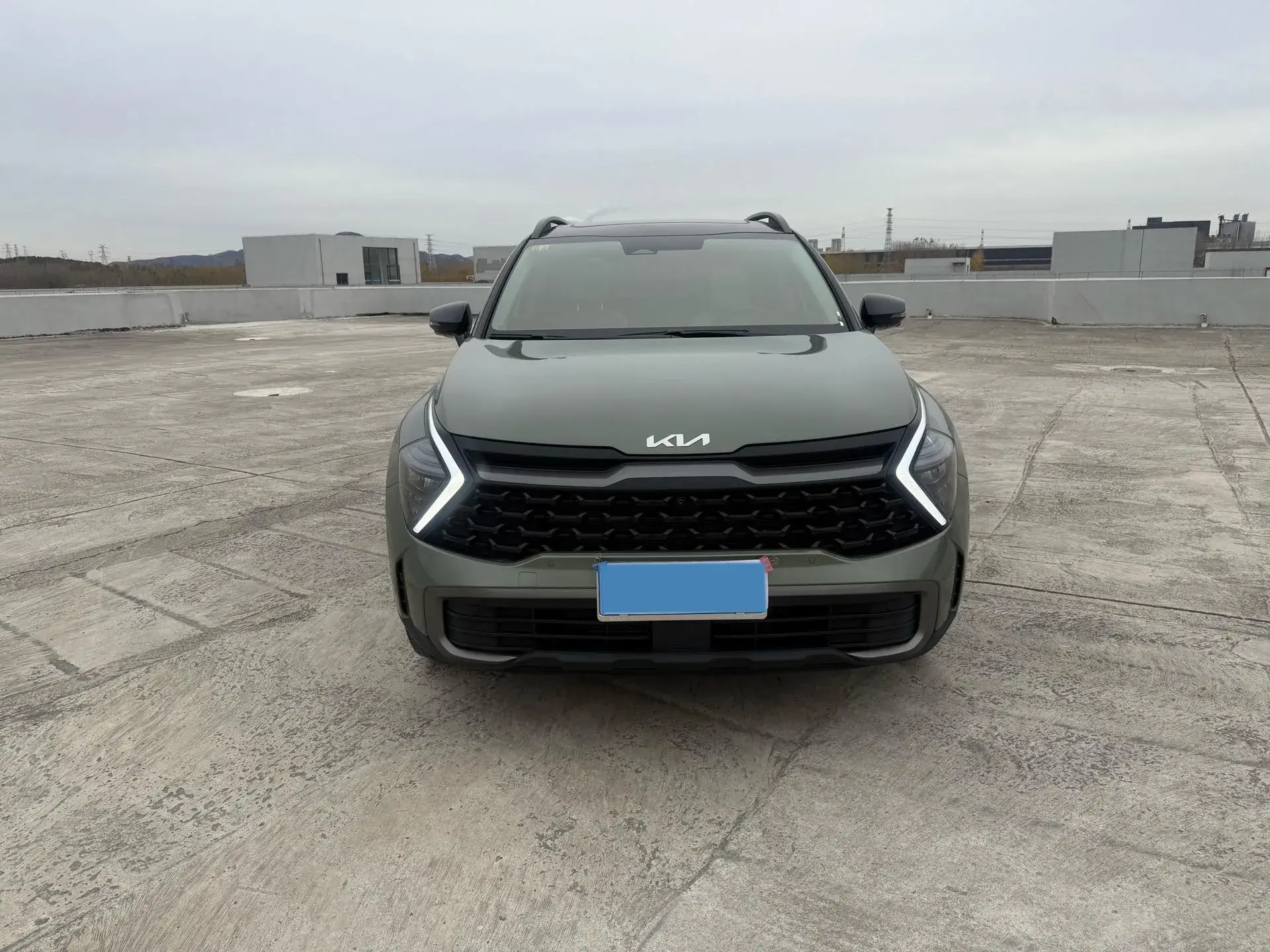 2023 KIA SPORTAGE thumbnail 2