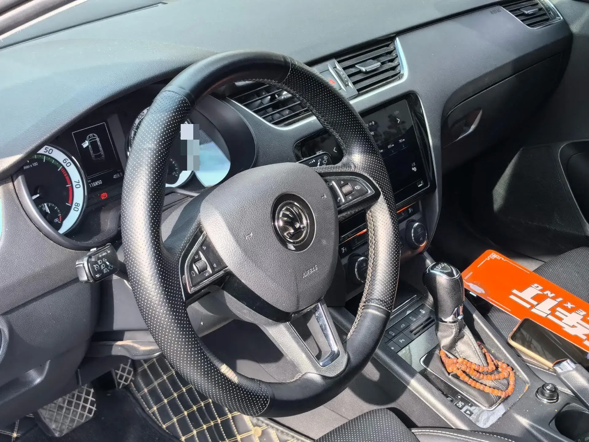 2019 SKODA OCTAVIA thumbnail 3