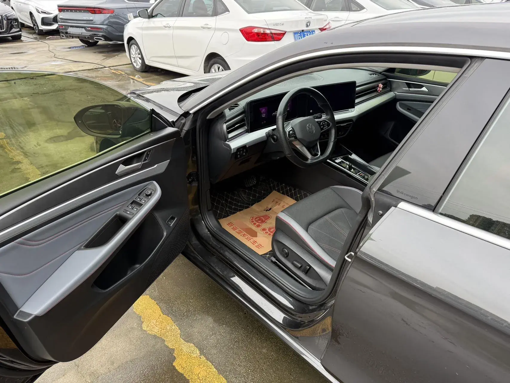 2022 VOLKSWAGEN LAMANDO thumbnail 2