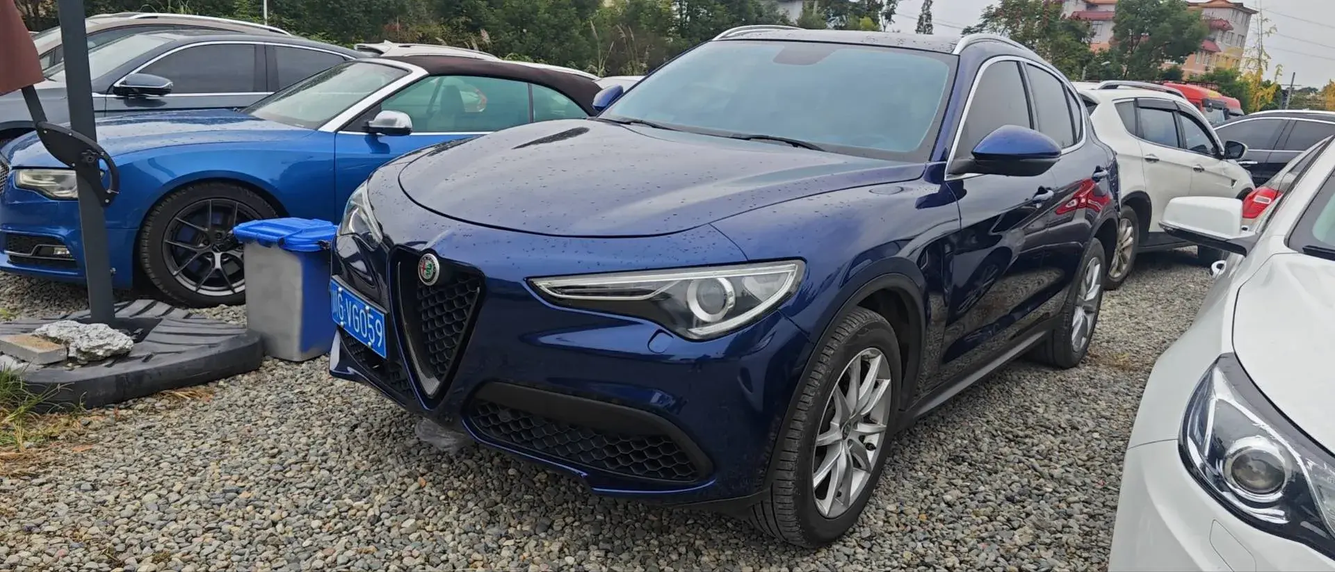 2017 ALFA ROMEO view 1