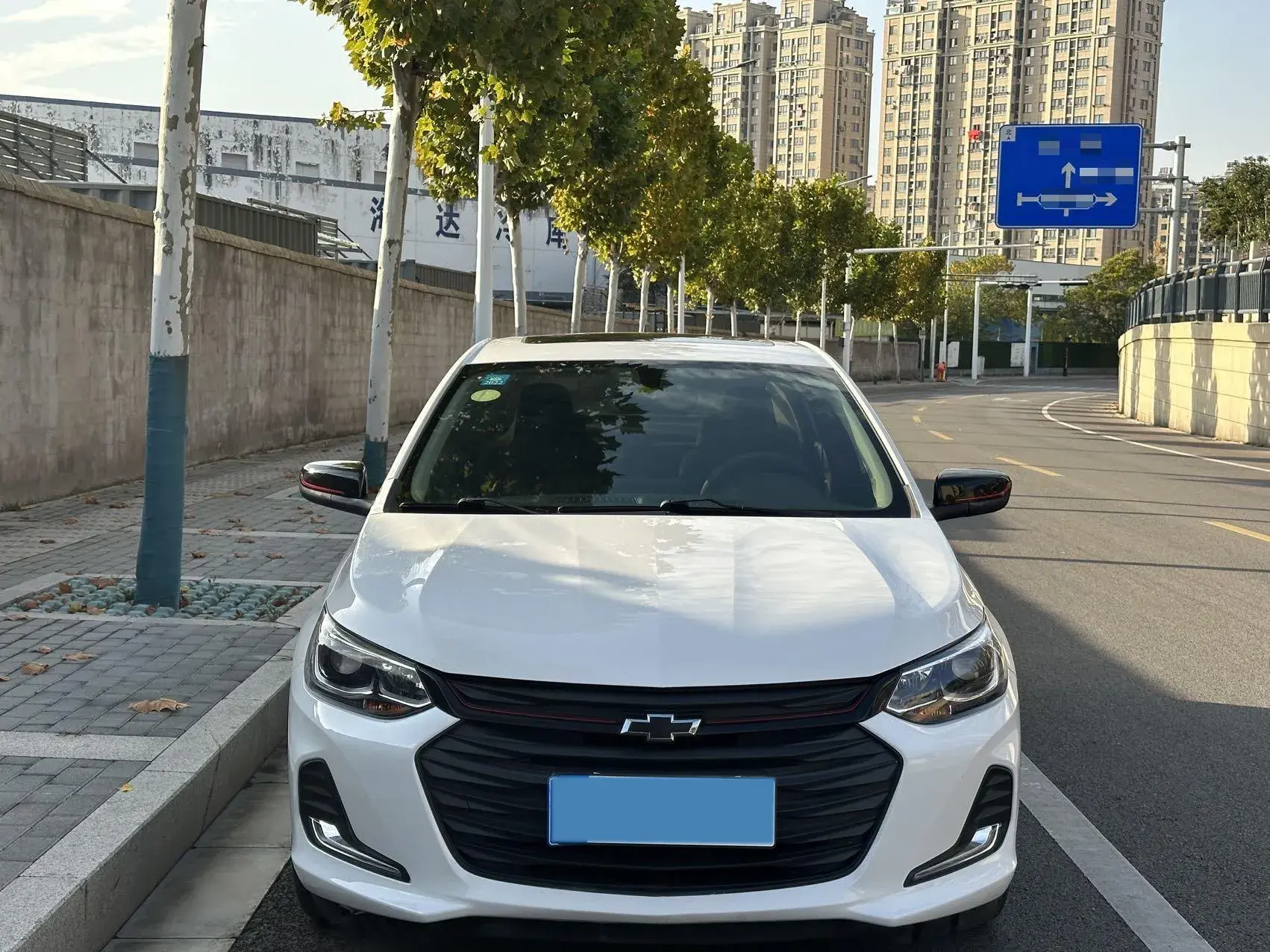 2020 CHEVROLET CAVALIER thumbnail 2