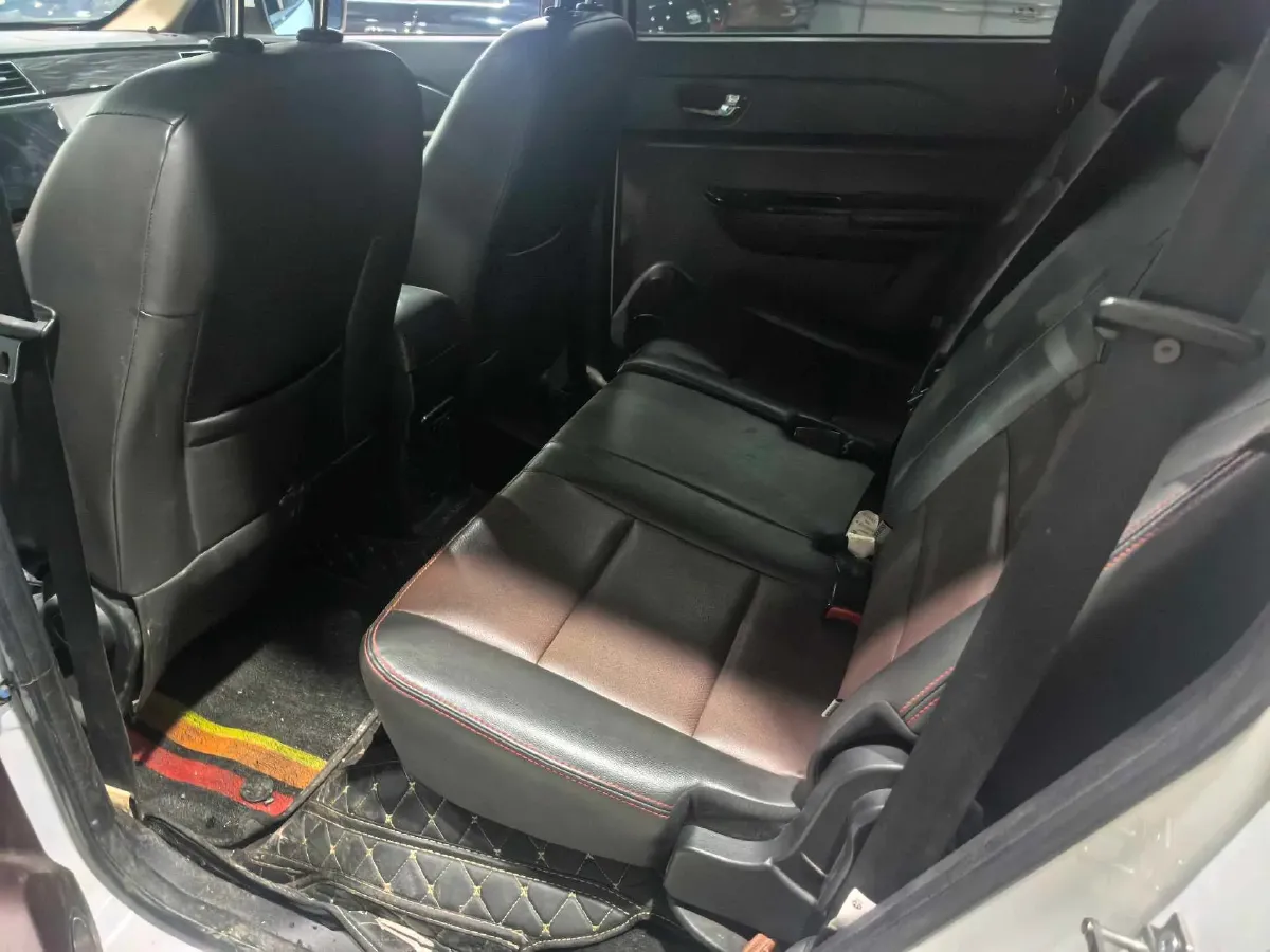 2016 LiFan MaiWei 1.5L 109HP L4 4AT,autocango,china used car exporter,china ev exporter,chinese used car exporter,chinese used ev exporter