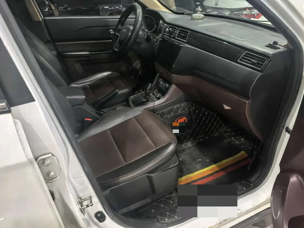 2016 LiFan MaiWei 1.5L 109HP L4 4AT,autocango,china used car exporter,china ev exporter,chinese used car exporter,chinese used ev exporter