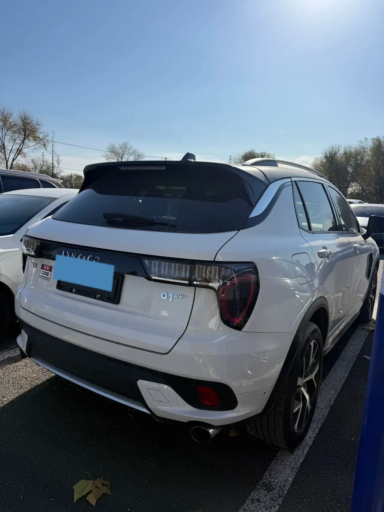 2017 LYNK&CO 01 thumbnail 4