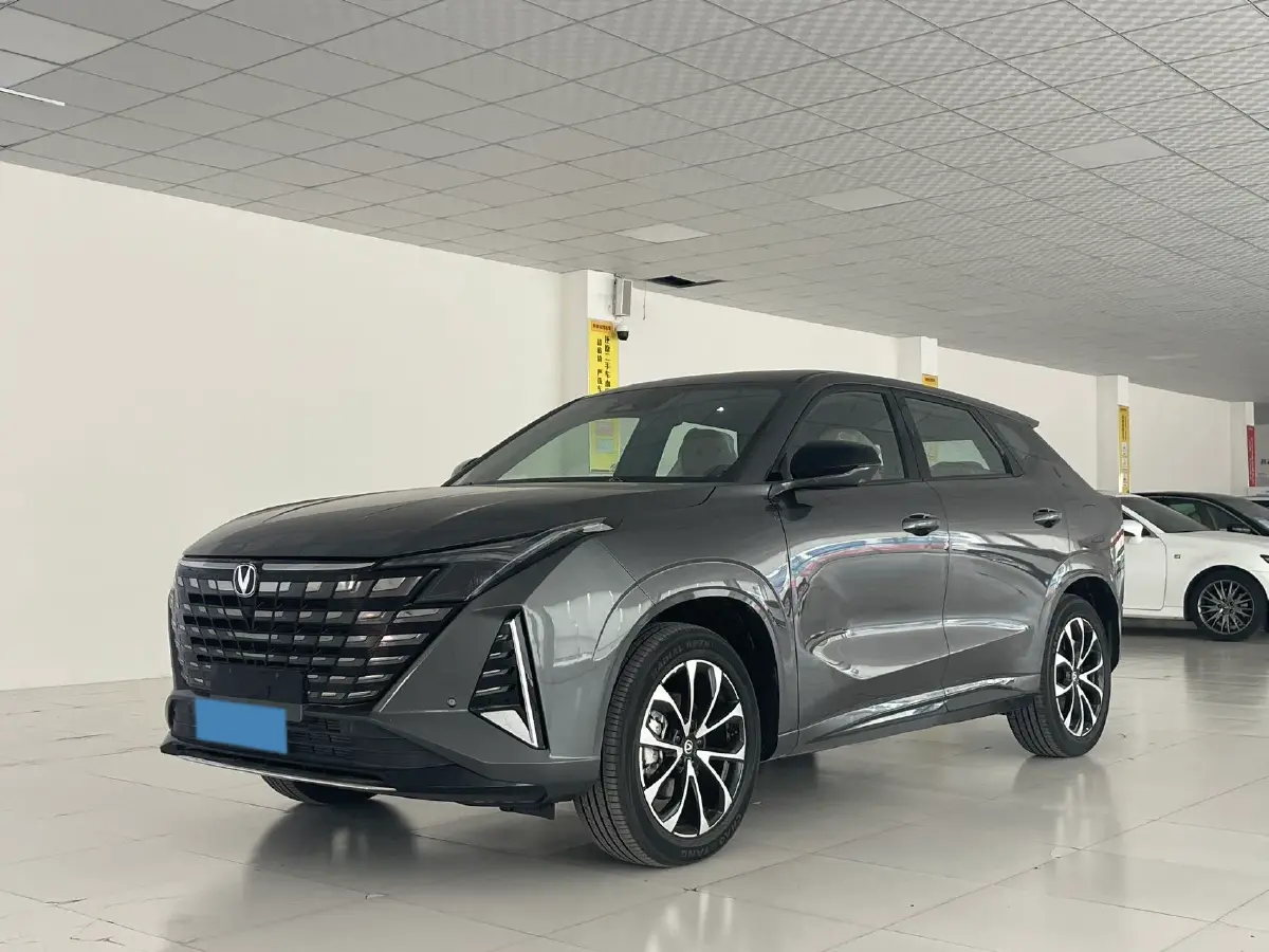 2024 ChangAn UNI-Z 1.5L 98HP L4 E-CVT PHEV 18.4KWH