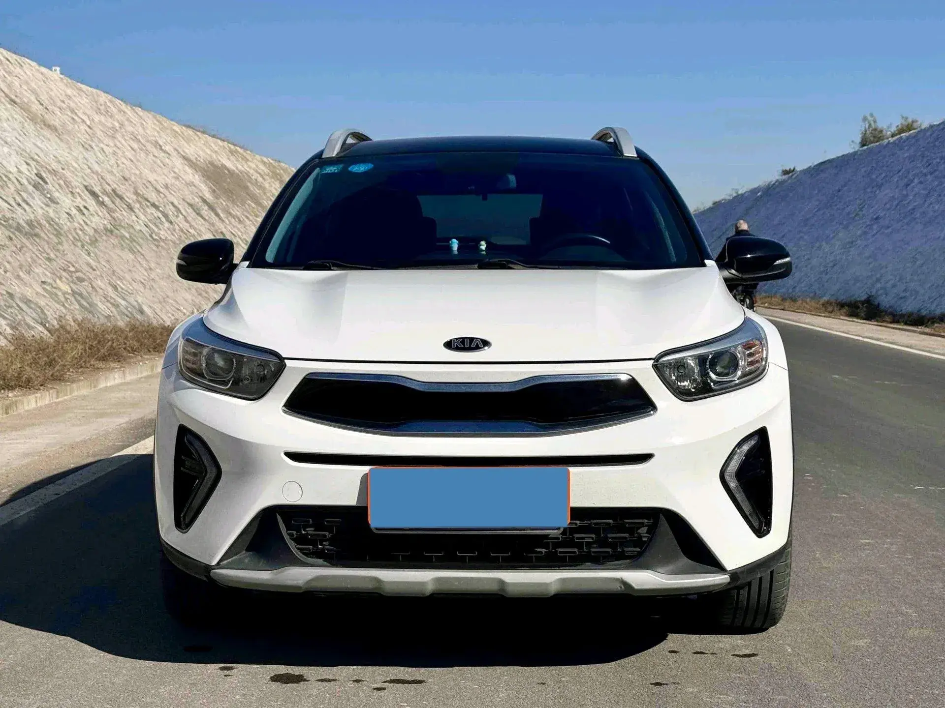 2019 KIA KX1 thumbnail 2
