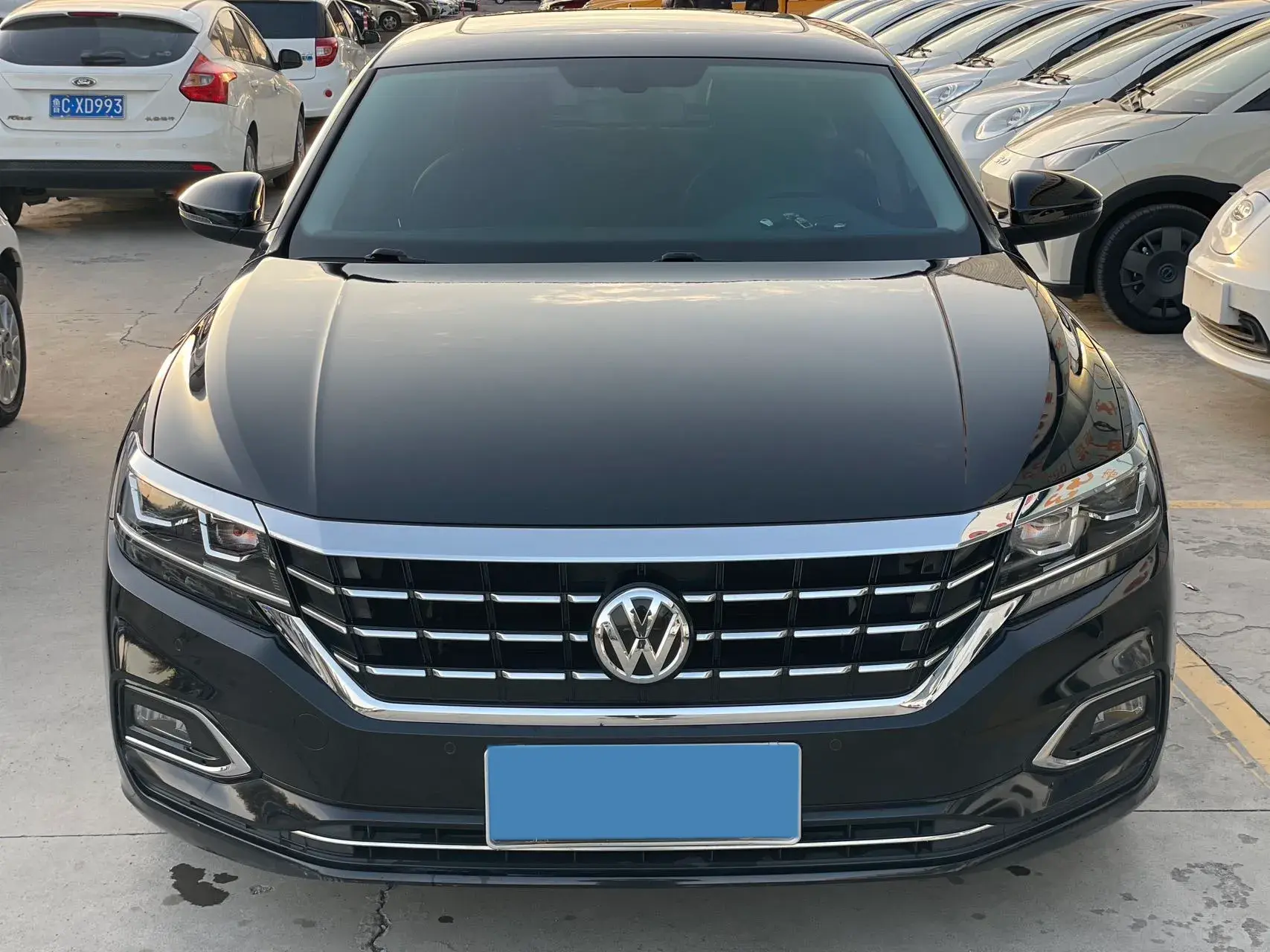 2020 VOLKSWAGEN PASSAT thumbnail 2