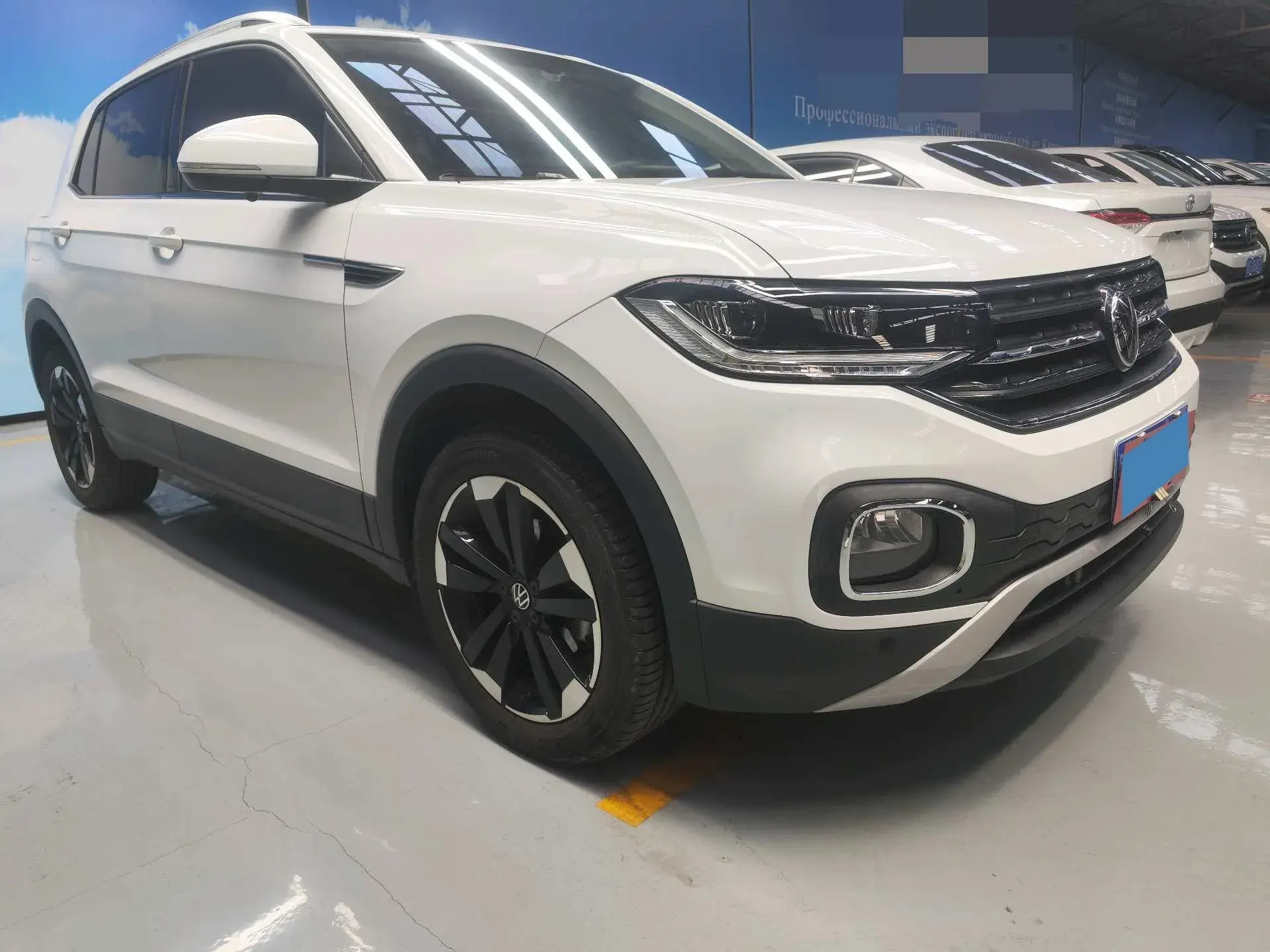 2021 VOLKSWAGEN TACQUA thumbnail 3