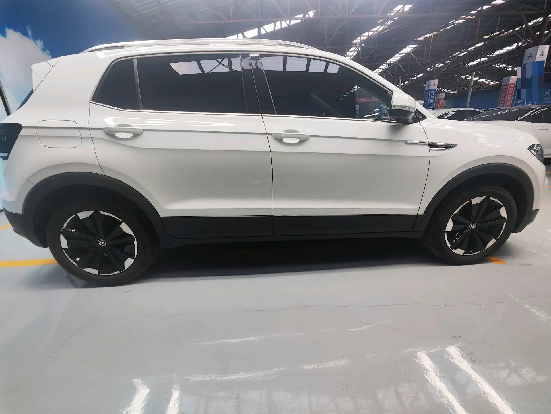 2021 VOLKSWAGEN TACQUA thumbnail 4