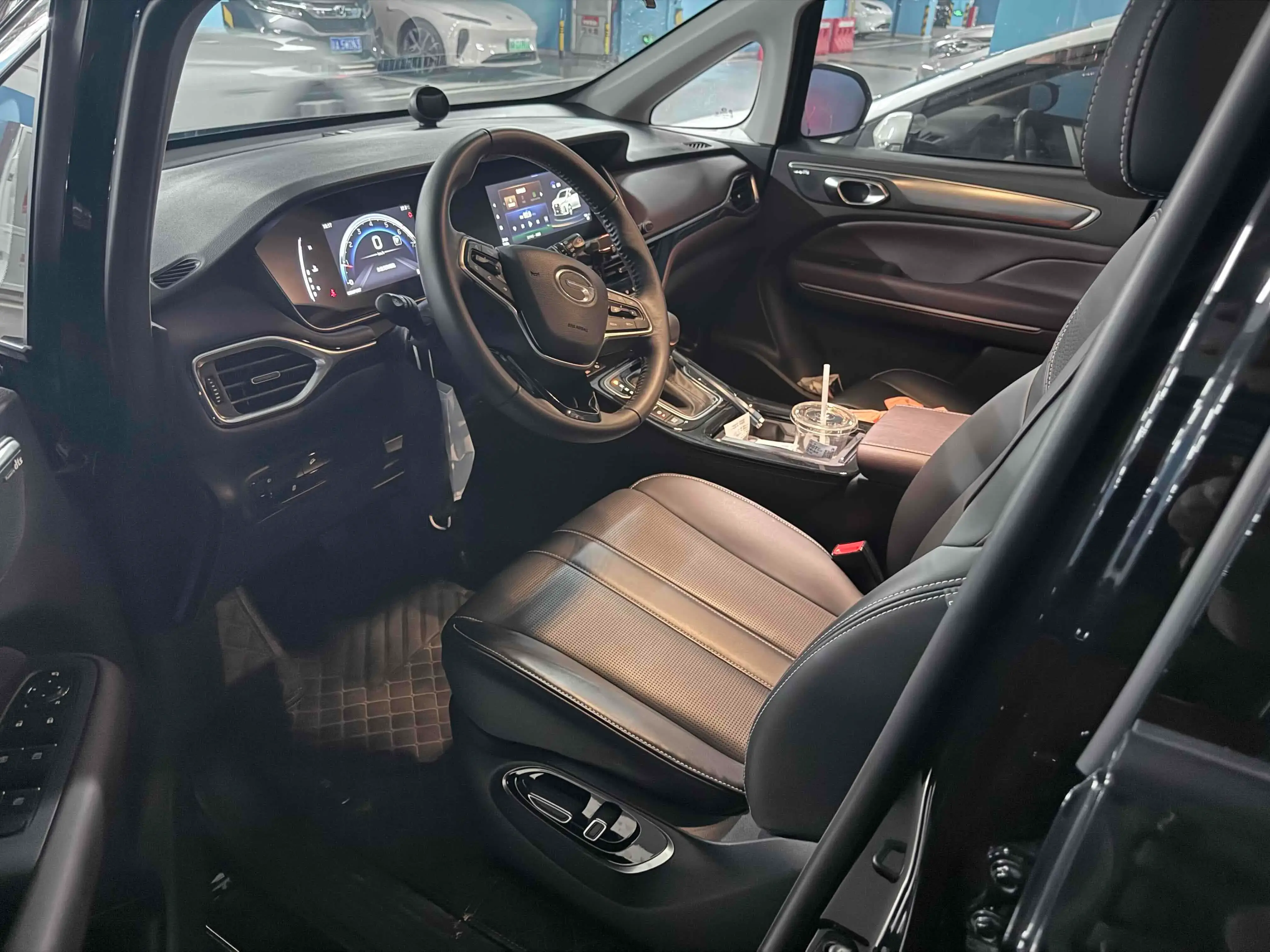 2023 GAC TRUMPCHI thumbnail 3