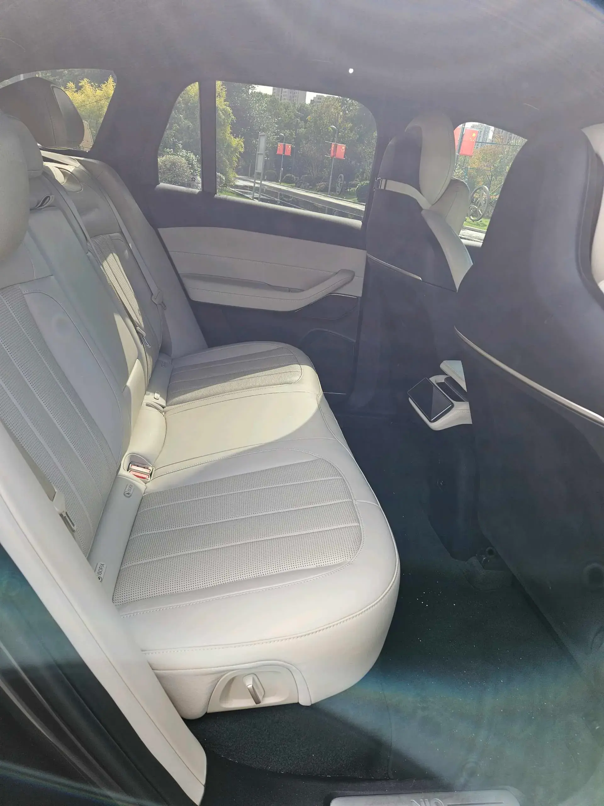 2022 NIO ES6 thumbnail 4