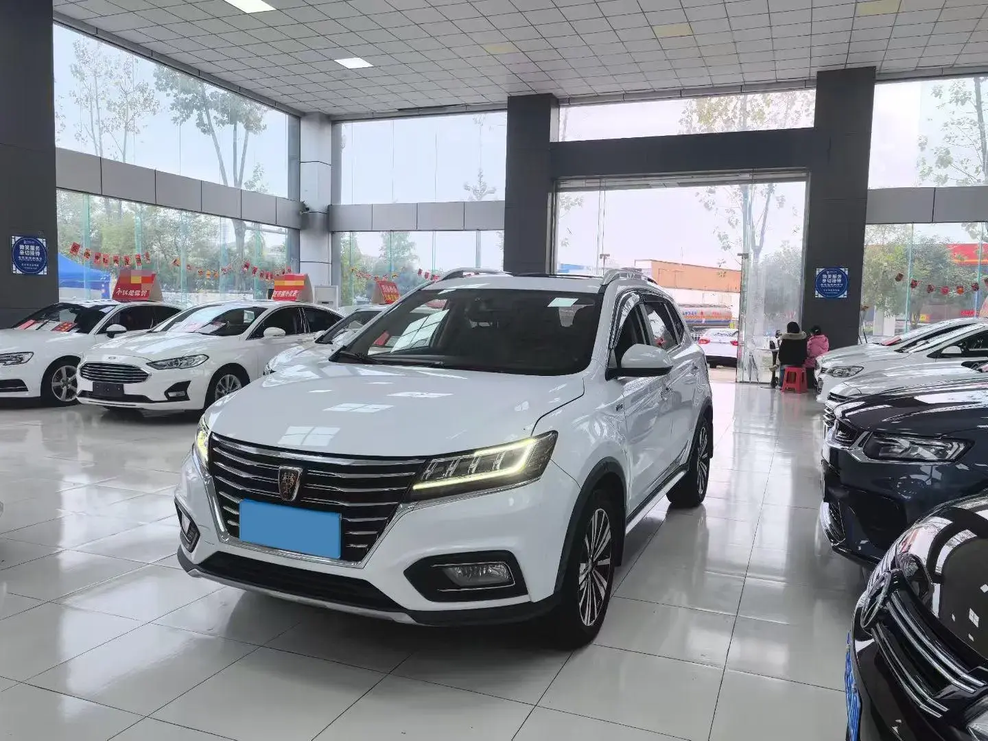 2020 ROEWE RX5 view 1