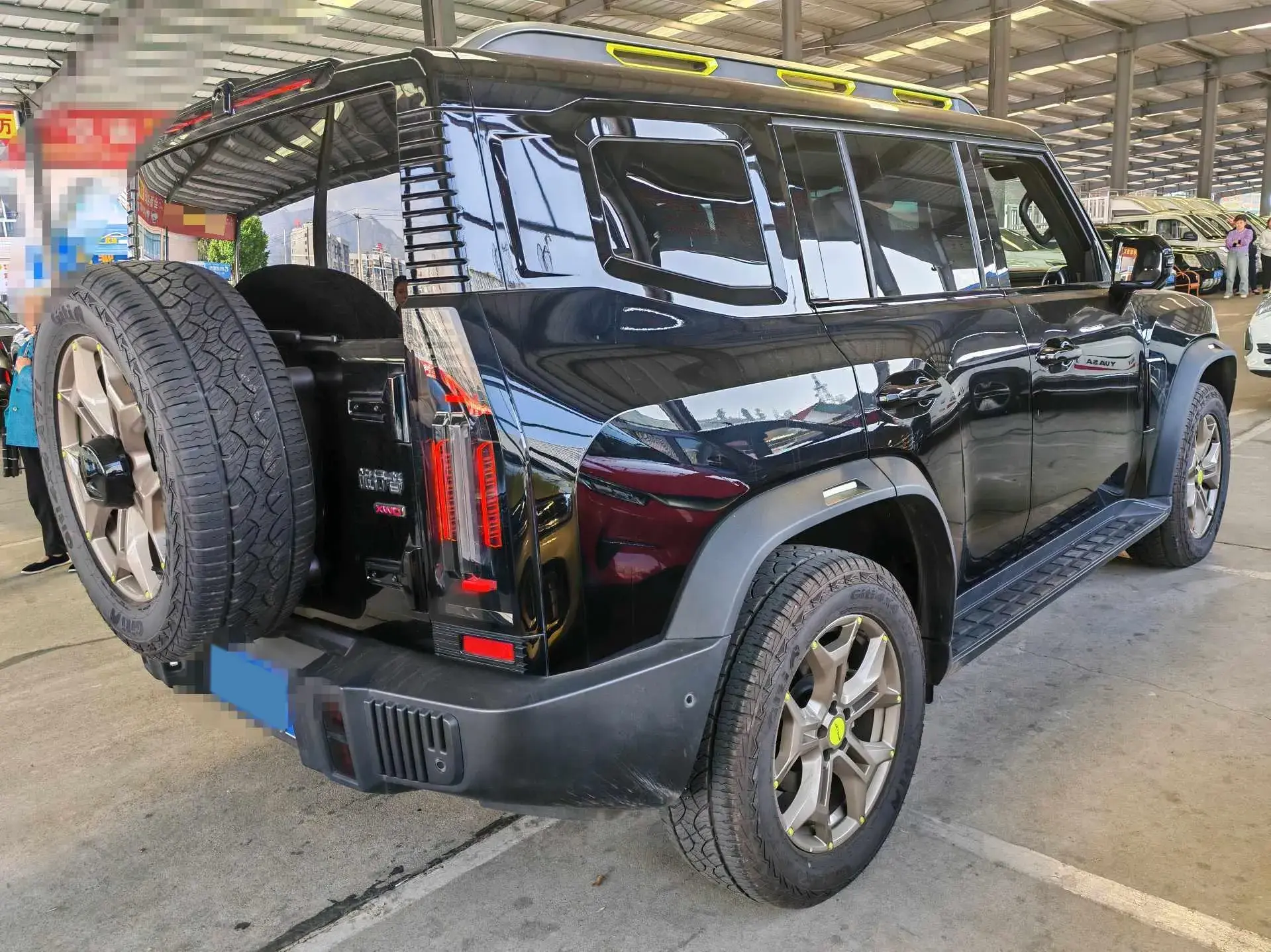 2023 JETOUR TRAVELLER thumbnail 4