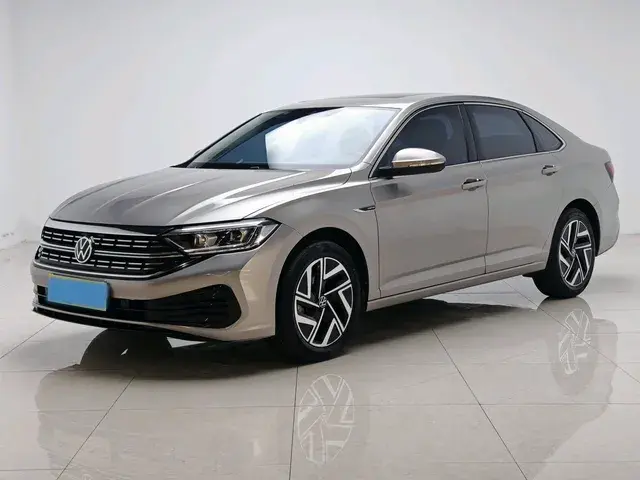 2023 Volkswagen Sagitar 1.2T 116HP L4 7DCT