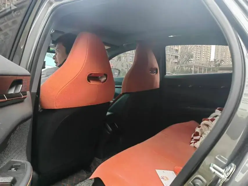 2023 CHANGAN UNI-V thumbnail 4