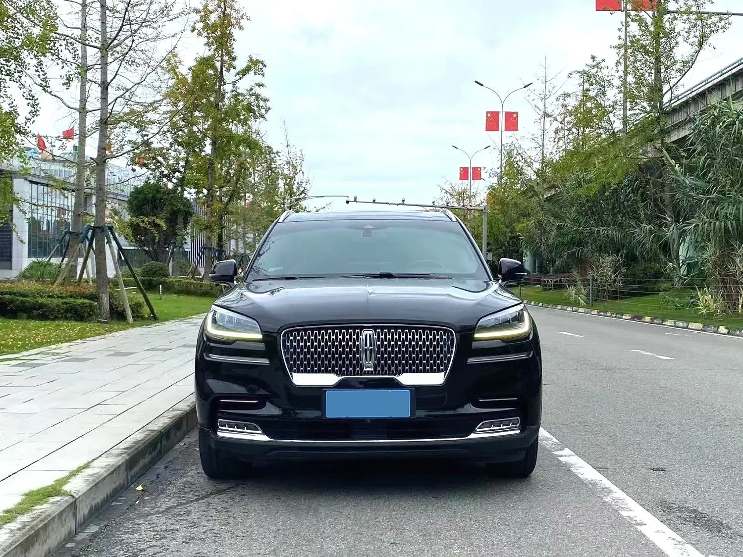 2021 LINCOLN AVIATOR thumbnail 2