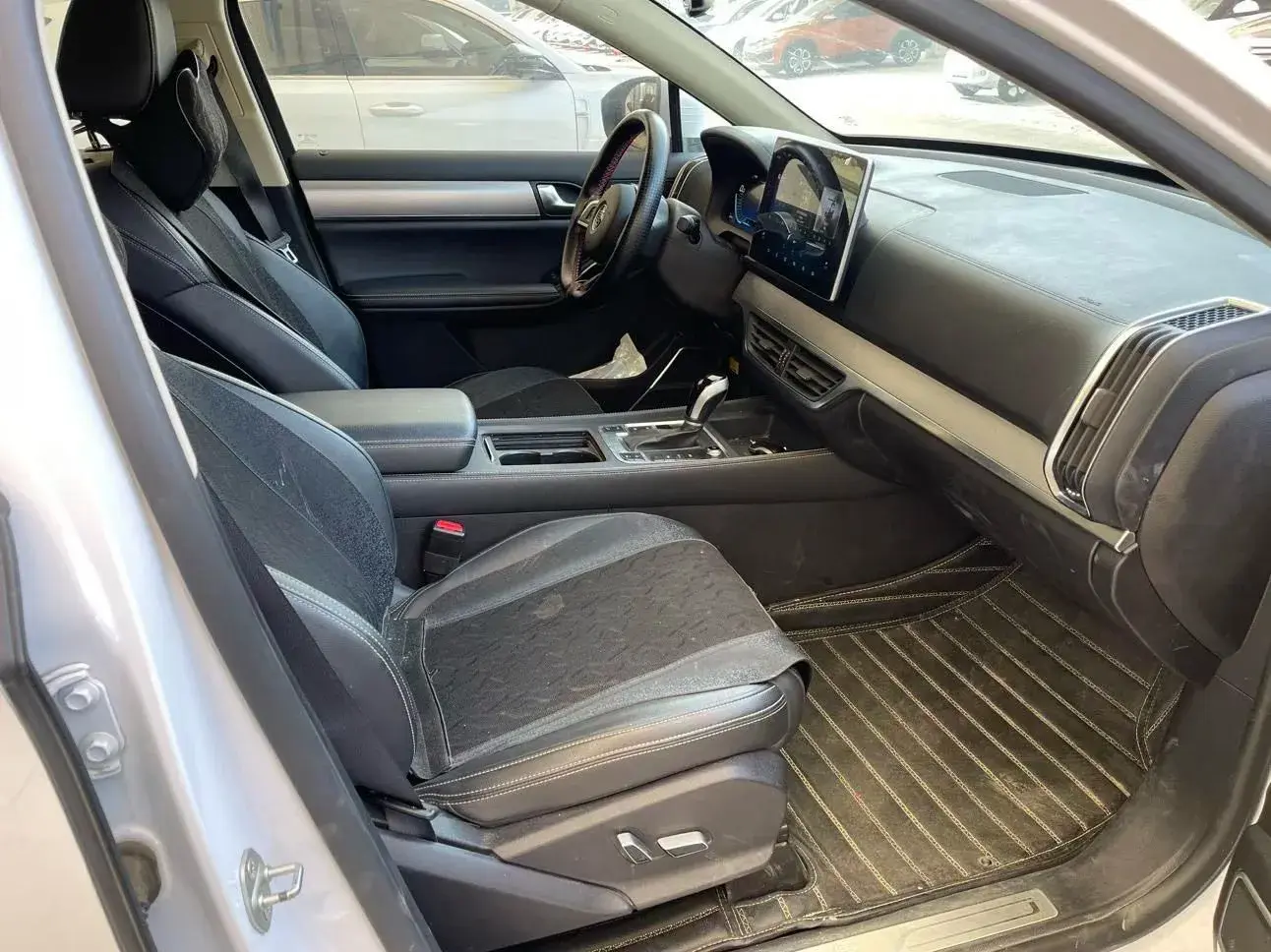 2019 BYD TANG thumbnail 3