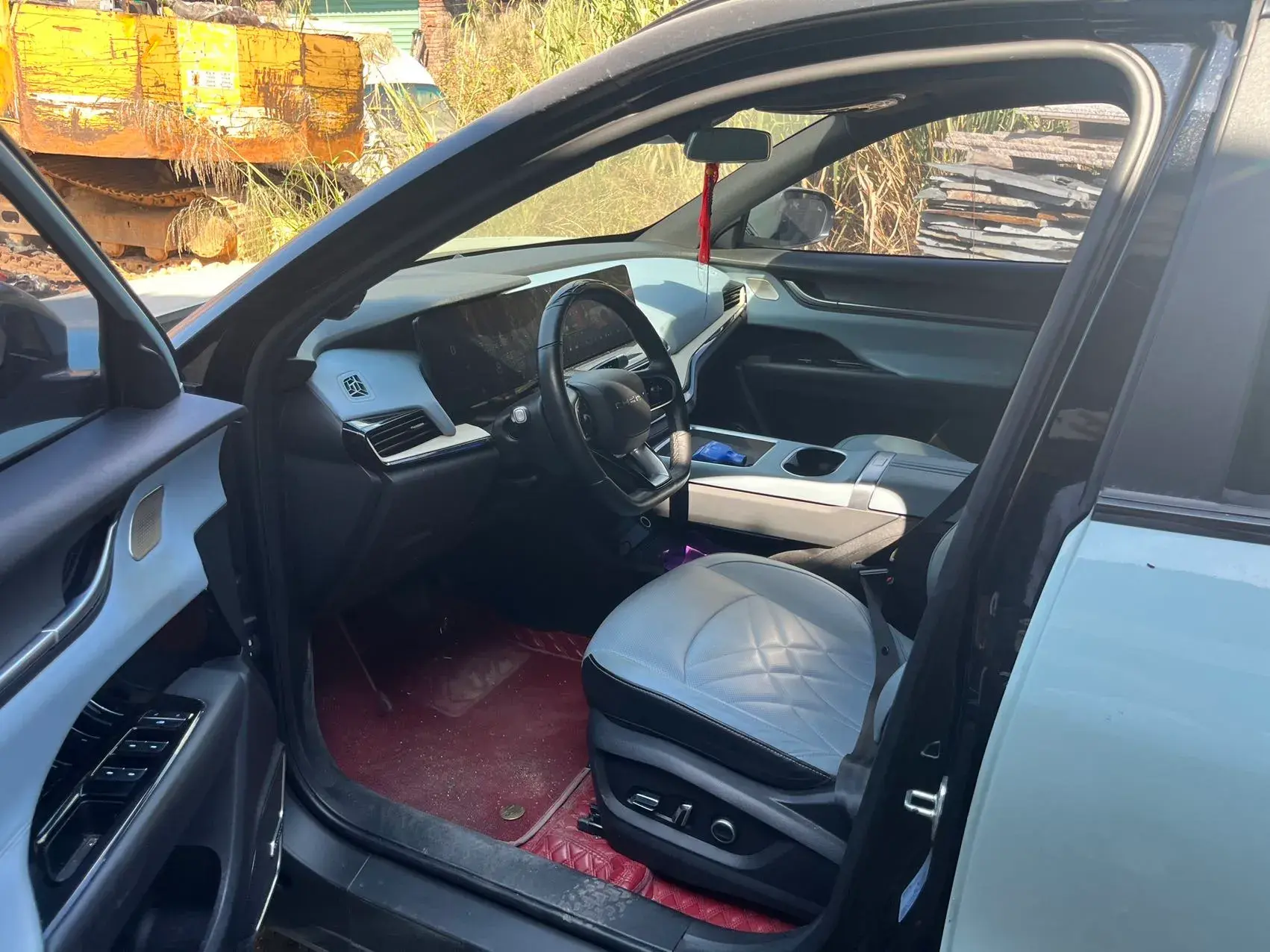 2023 CHERY EV thumbnail 4