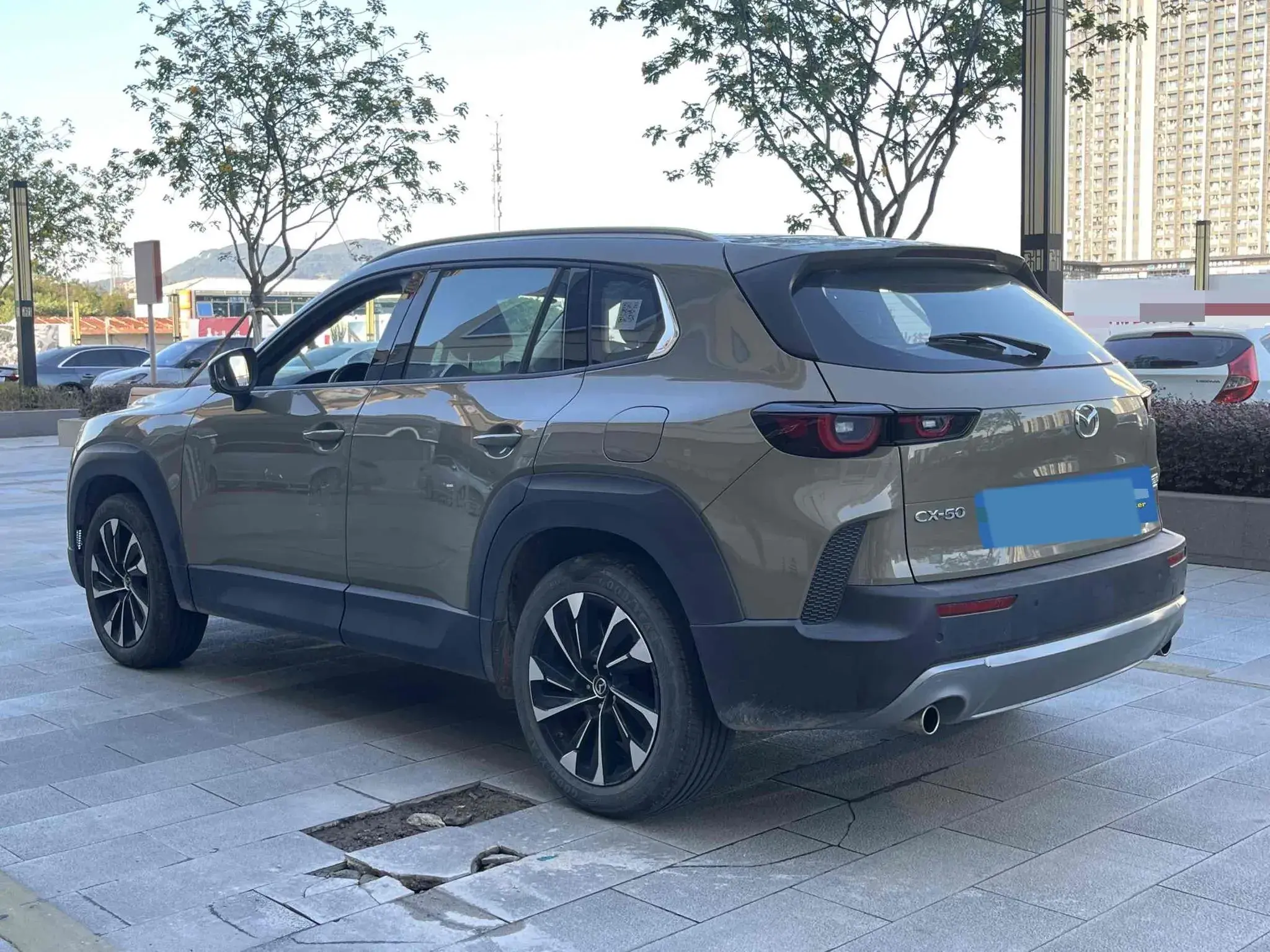 2023 MAZDA CX-50 thumbnail 3