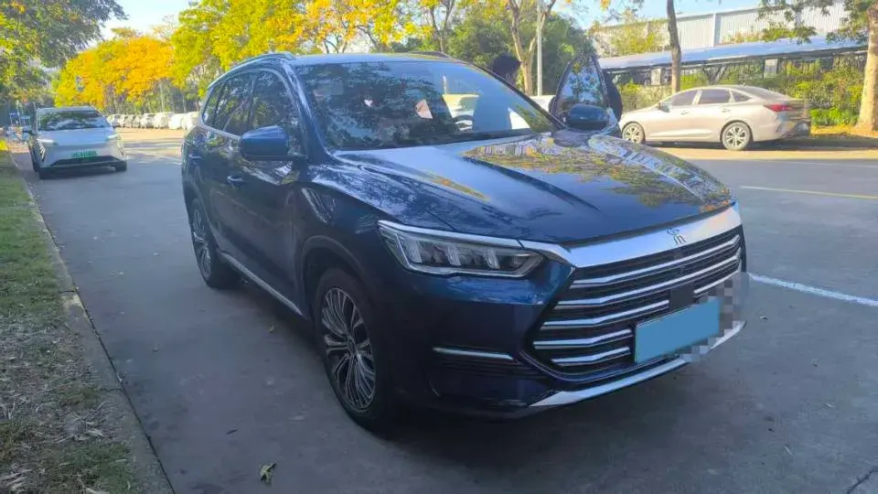 2022 BYD SONG thumbnail 2