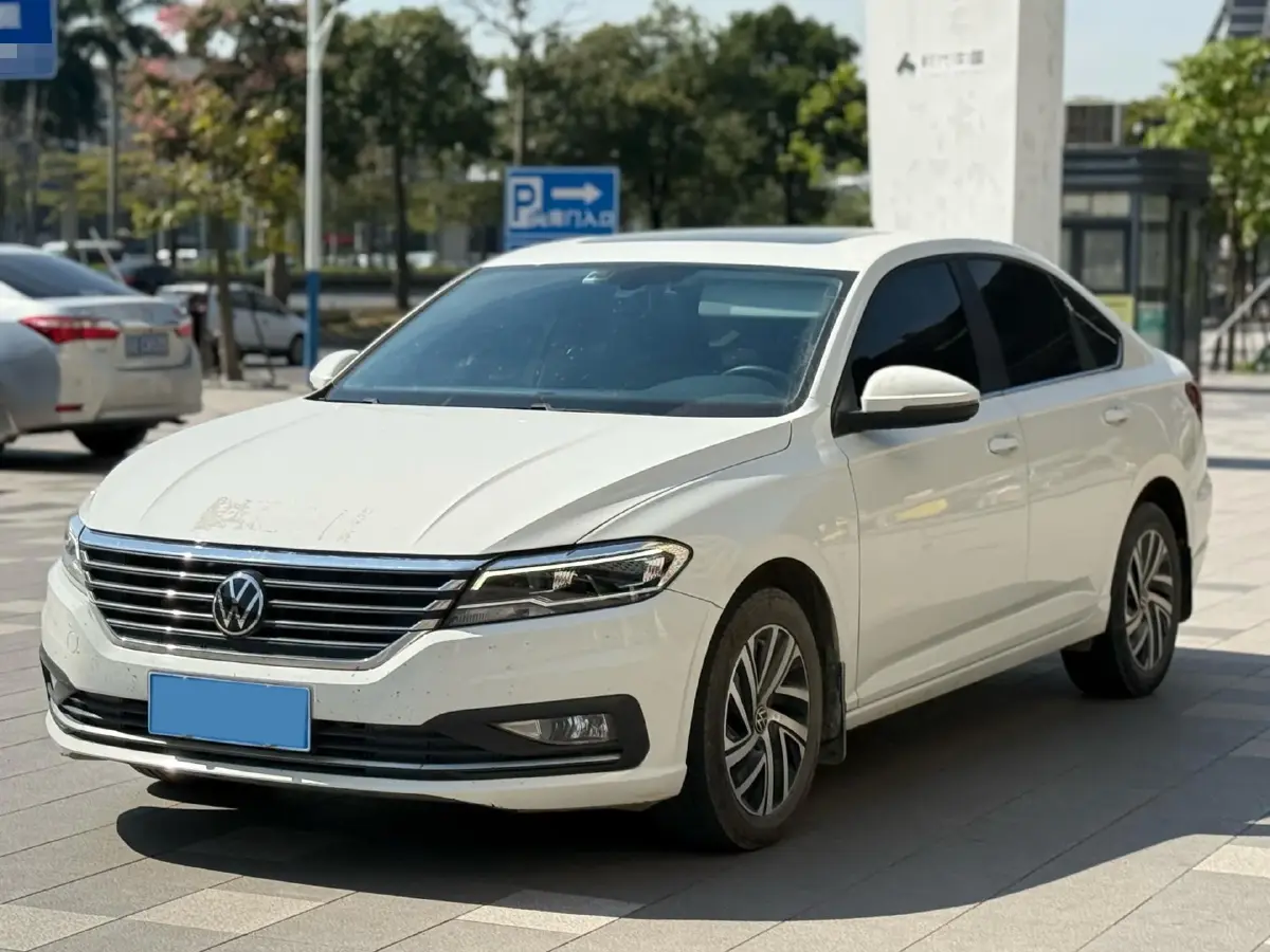 2022 Volkswagen Lavida 1.5L 113HP L4 6AT