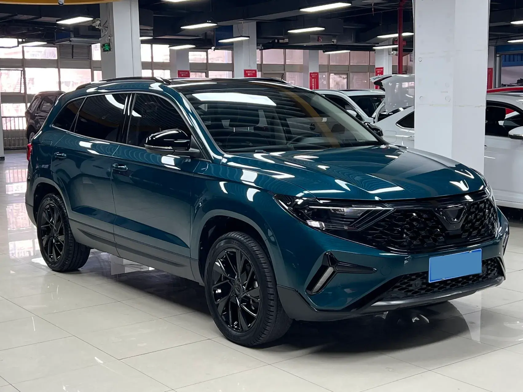 2022 JETTA VS7 thumbnail 3