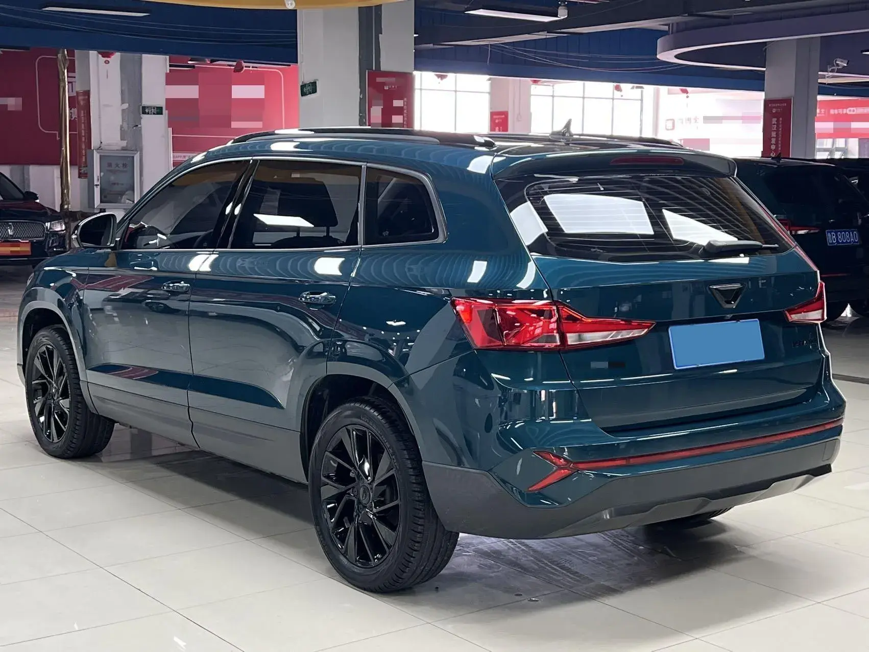 2022 JETTA VS7 thumbnail 4