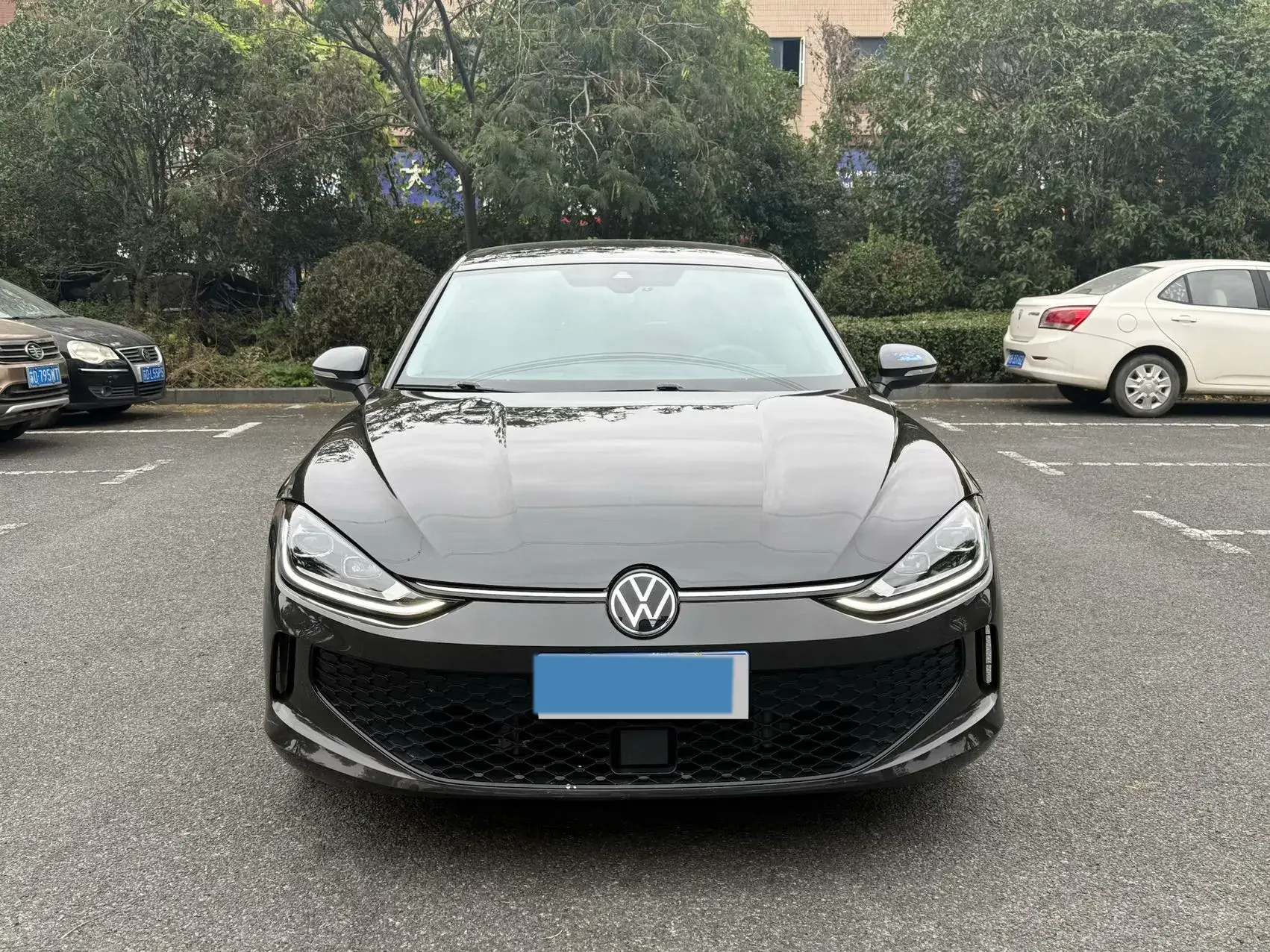 2023 VOLKSWAGEN LAMANDO thumbnail 2