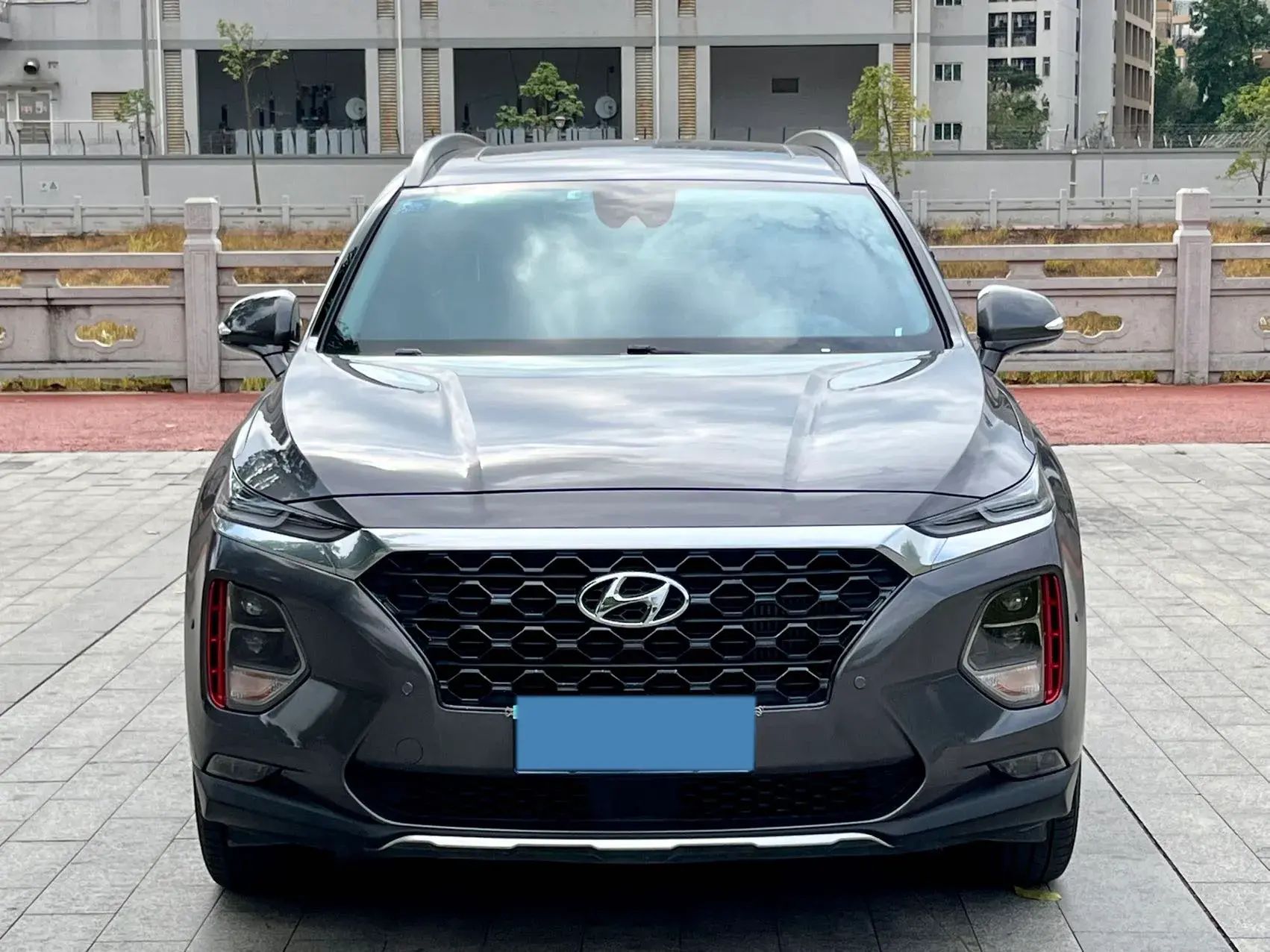 2019 HYUNDAI SANTAFE thumbnail 2