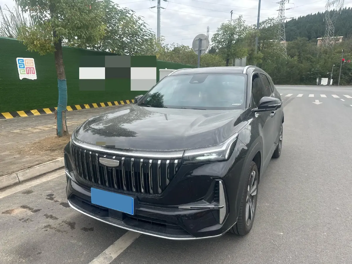 2025 Geely StarRay 1.5T 181HP L4 7DCT