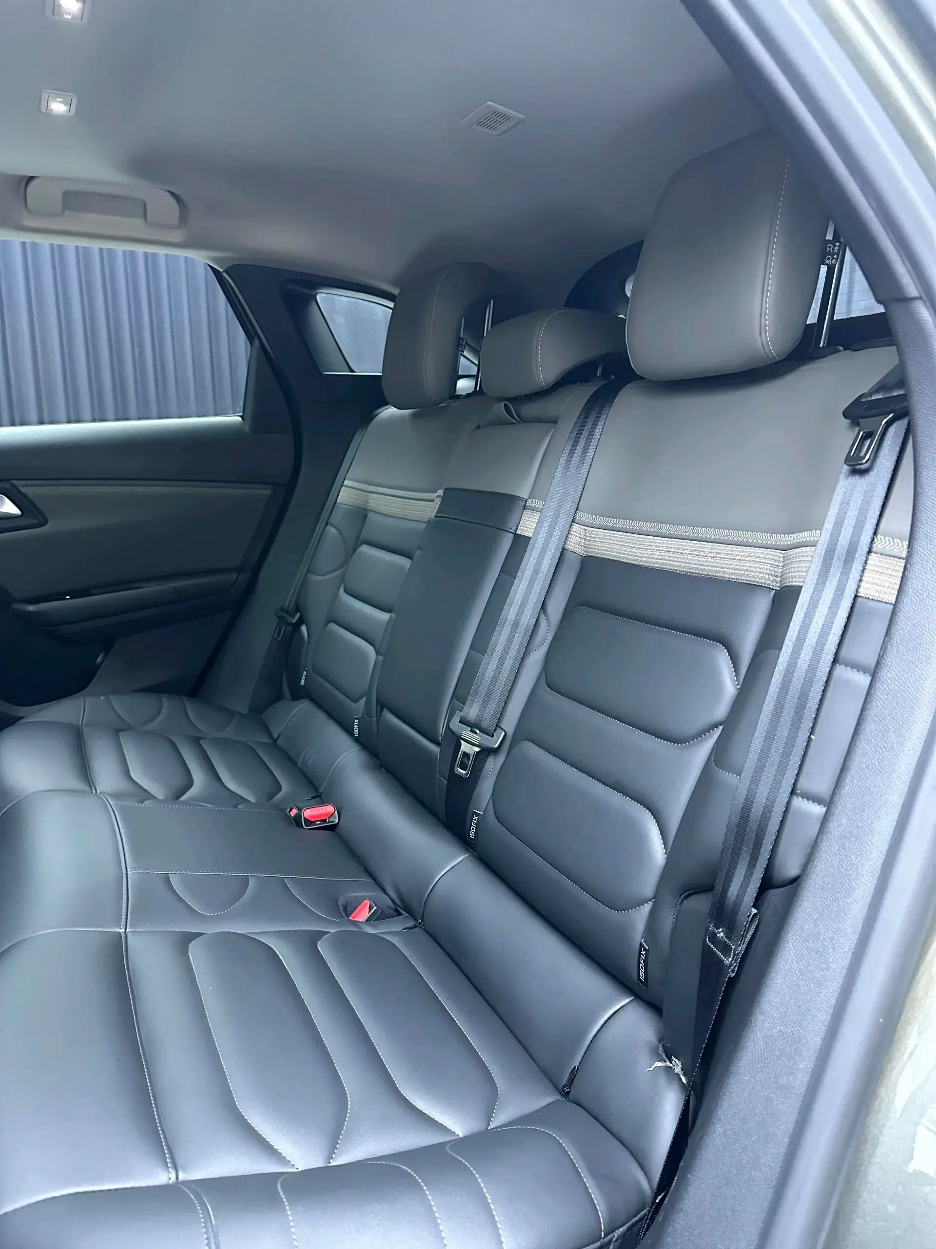 2022 CITROEN C5 thumbnail 4