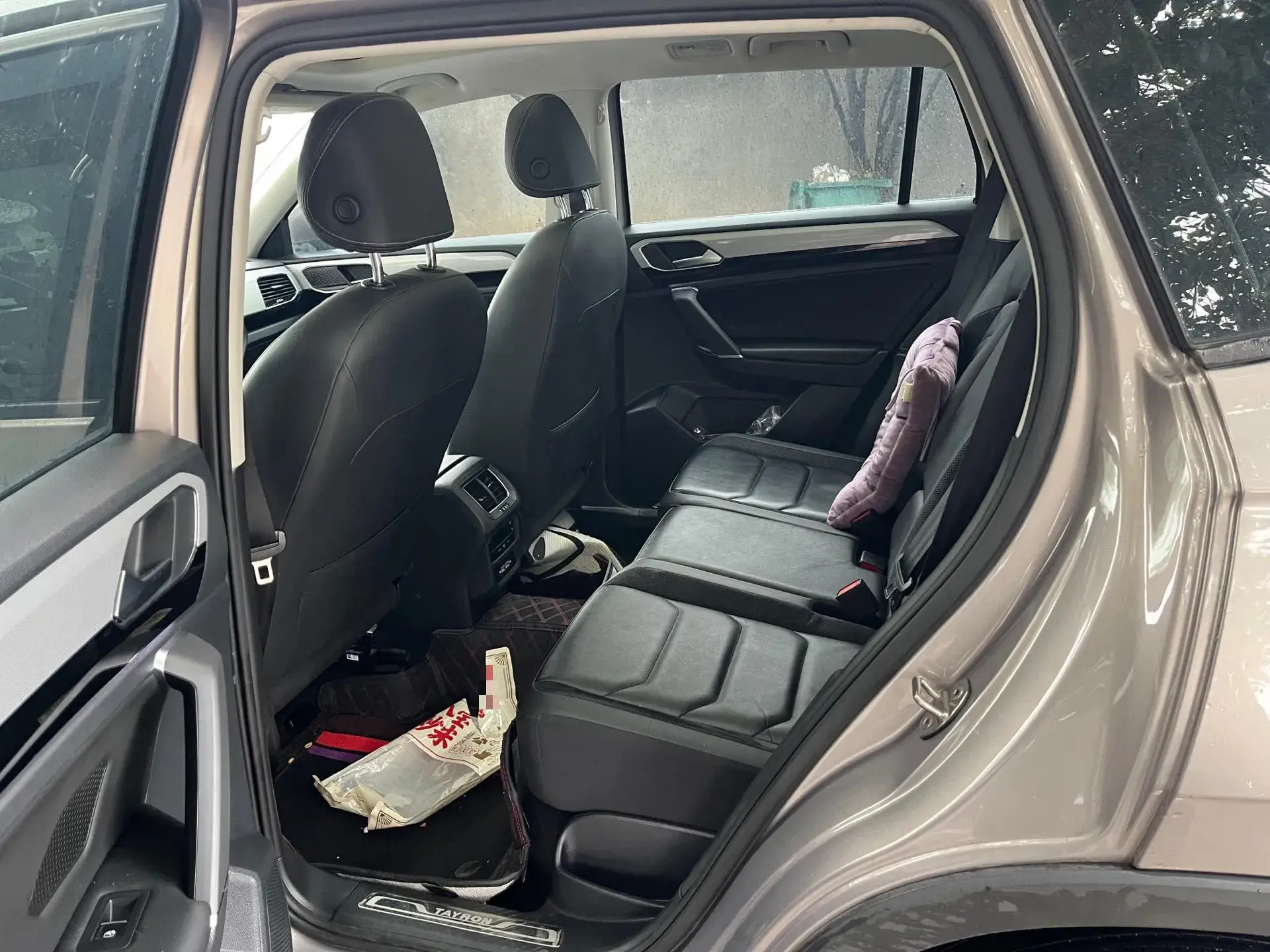 2020 VOLKSWAGEN TAYRON thumbnail 4