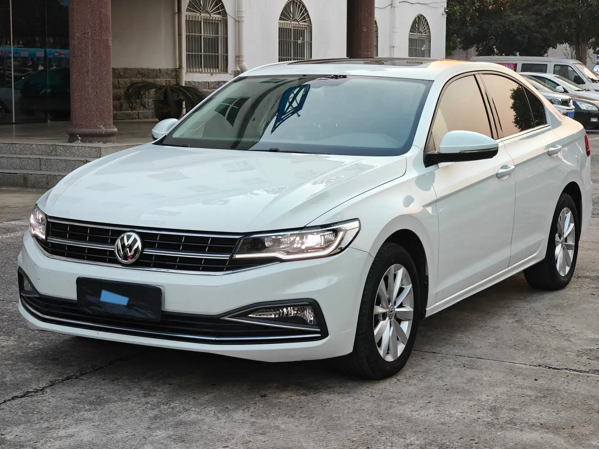 2020 VOLKSWAGEN BORA view 1