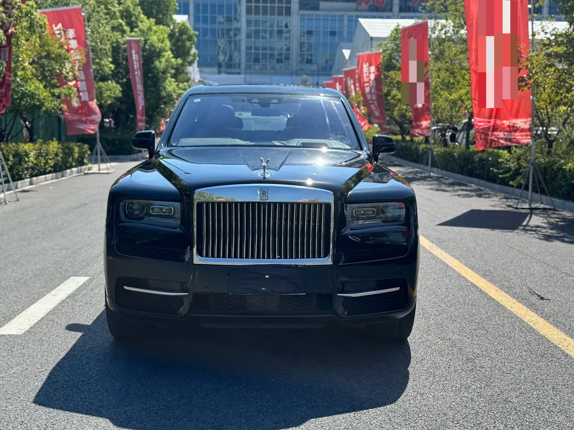 2018 ROLLS-ROYCE CULLINAN thumbnail 4