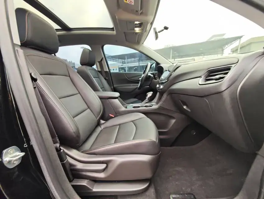 2022 CHEVROLET EQUINOX thumbnail 3