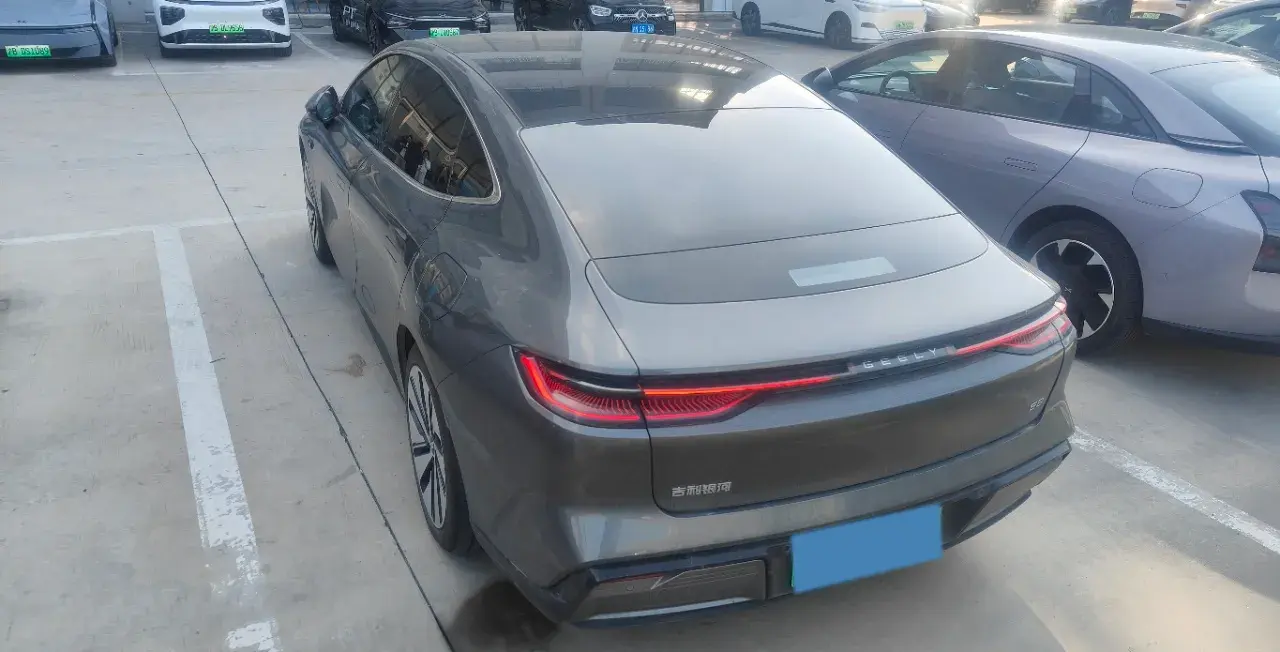 2024 GEELY GALAXY thumbnail 3