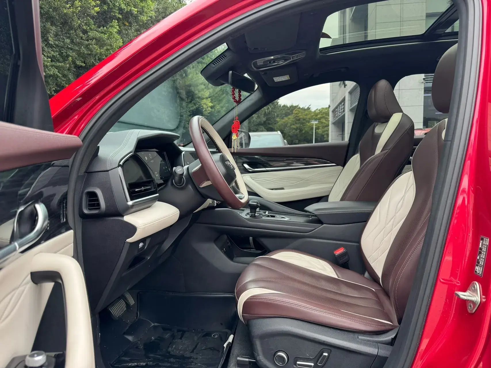 2021 GEELY MONJARO thumbnail 3